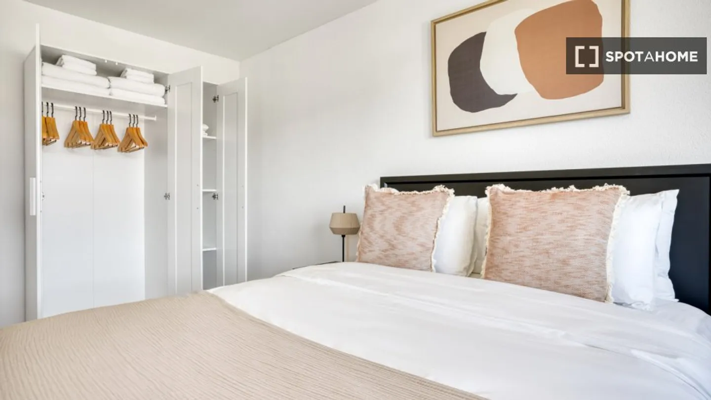 Apartment for rent - Photo 12 of 16