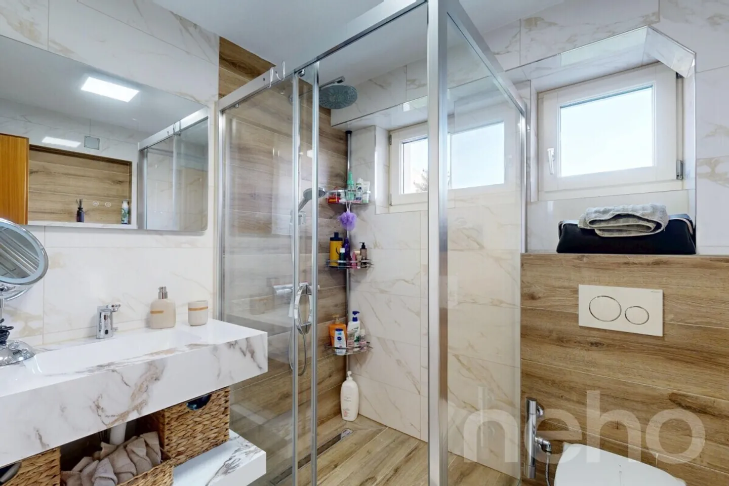 Freistehendes 6.5 Zimmer Einfamilienhaus mit Garten in Wangs - Foto 7 von 12