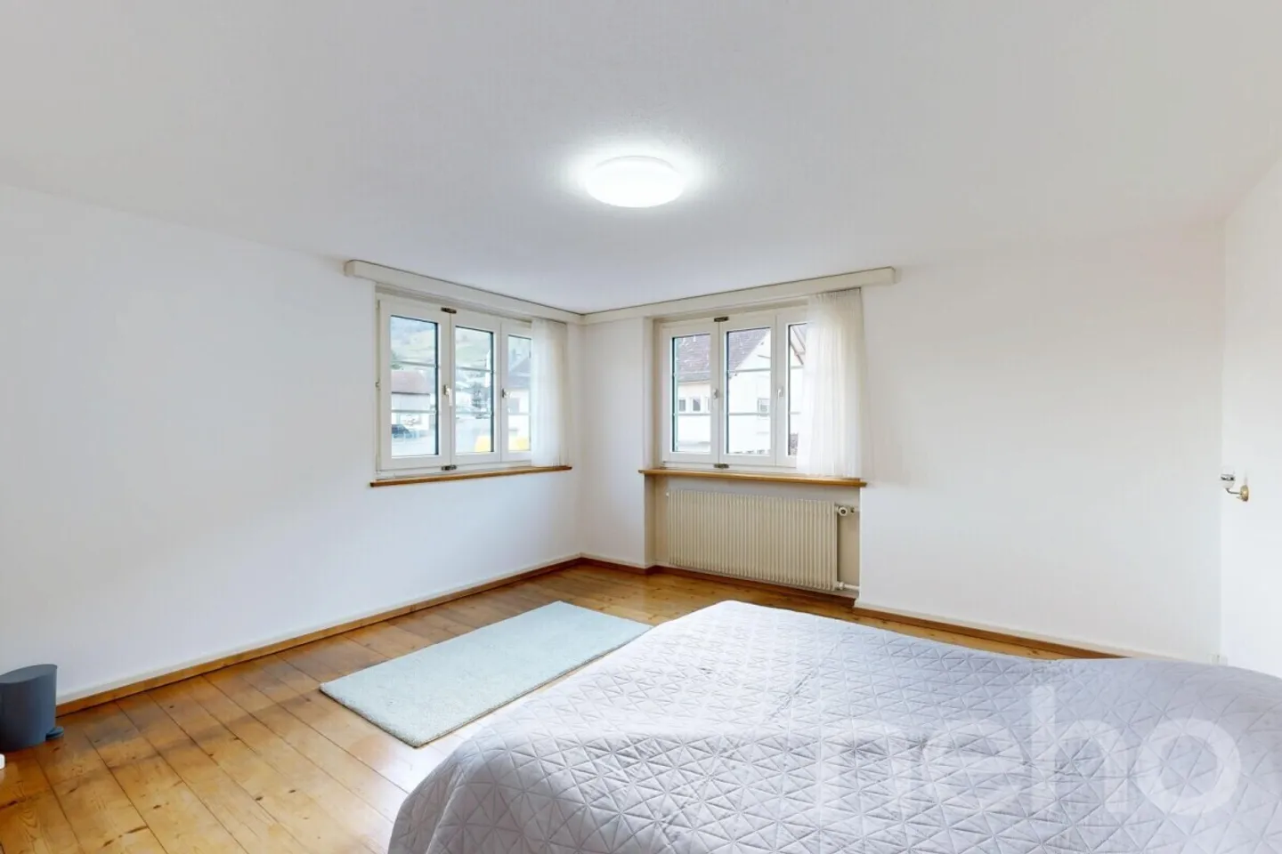 Freistehendes 6.5 Zimmer Einfamilienhaus mit Garten in Wangs - Foto 9 von 12