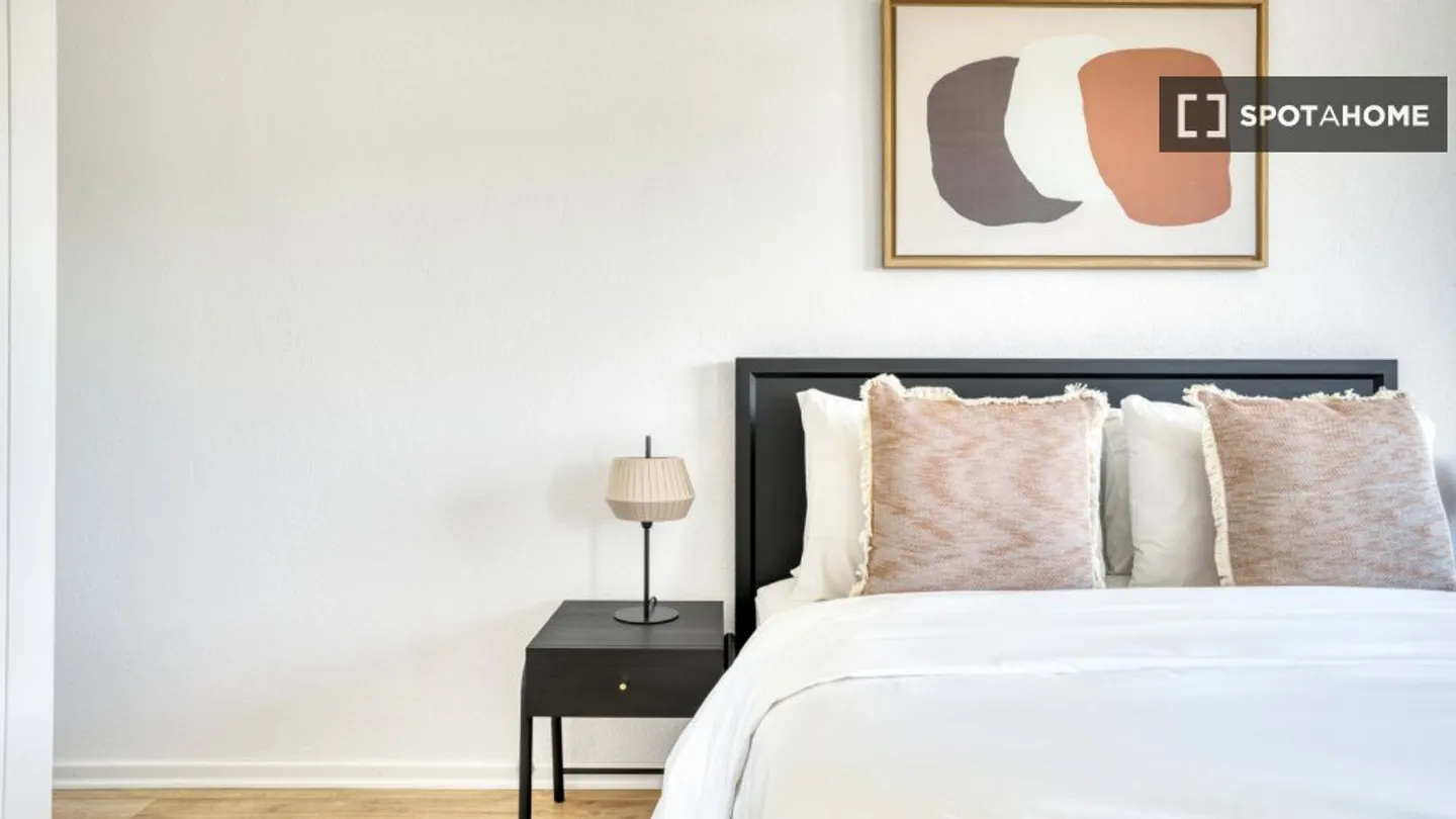 Apartment for rent - Photo 11 of 16