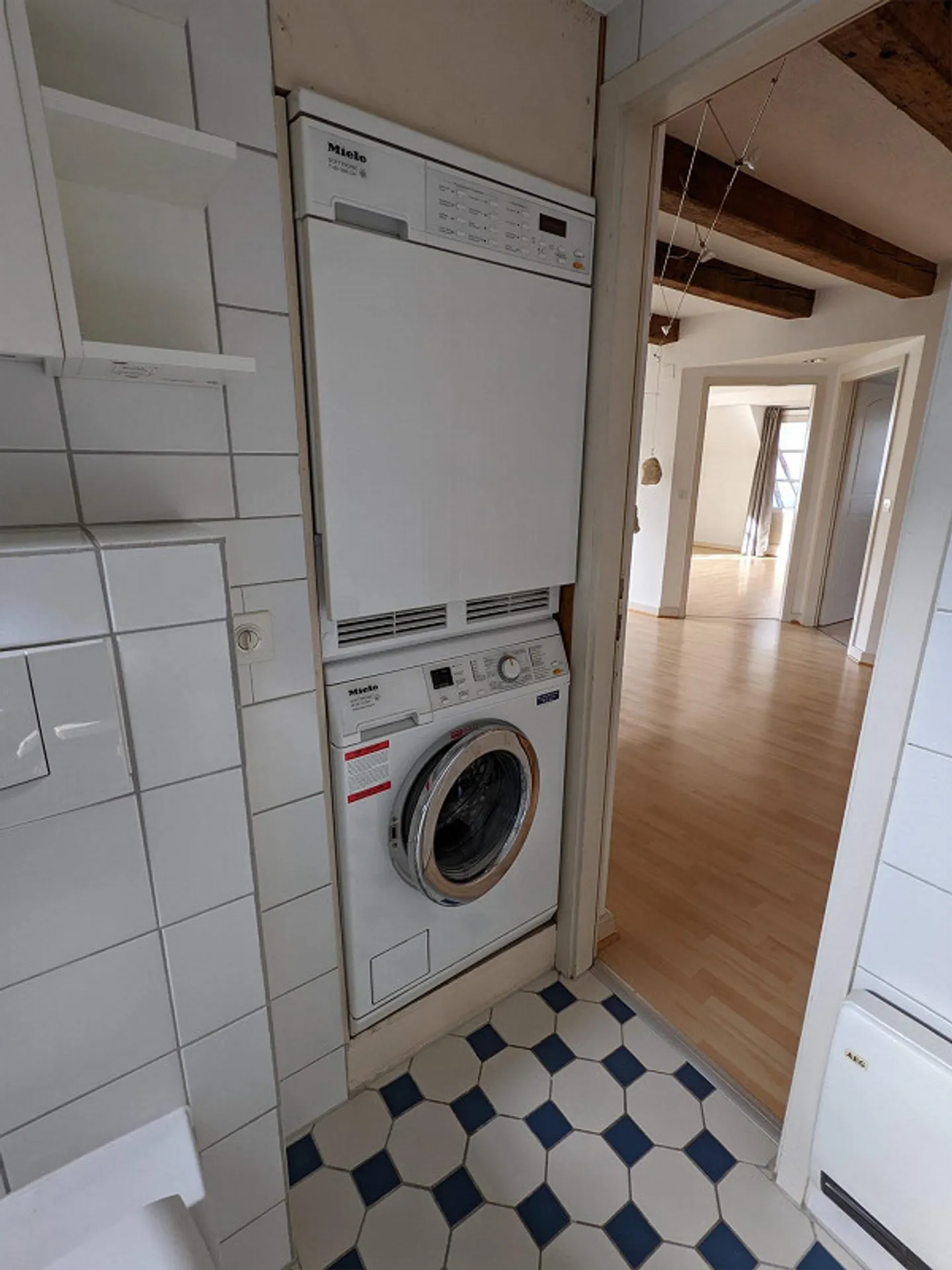 Belle maisonette de 4 pièces dans une maison à 2 familles - Photo 7 sur 19