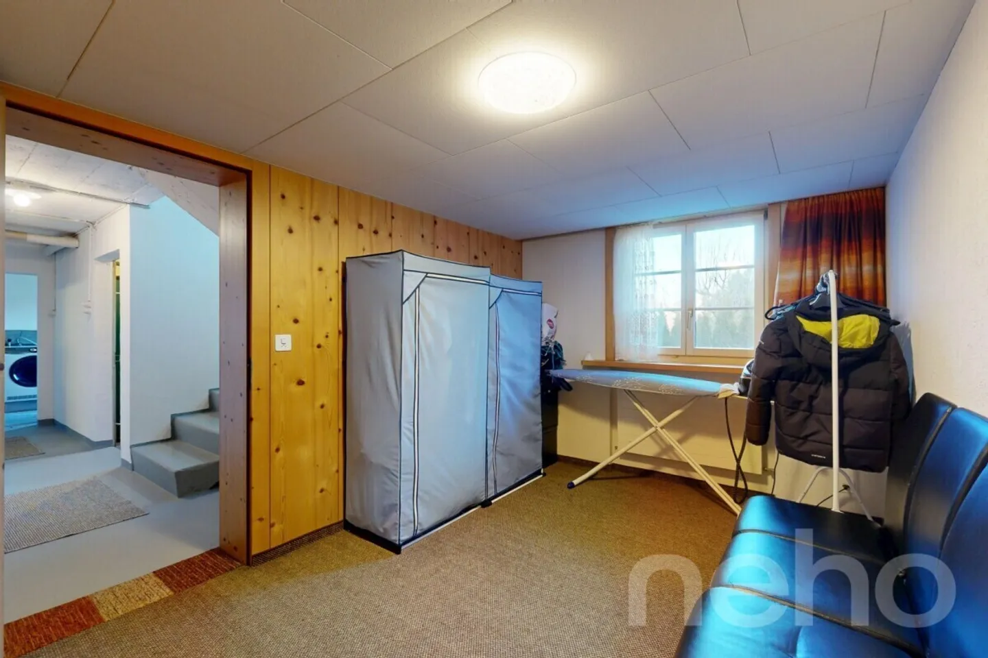 Freistehendes 6.5 Zimmer Einfamilienhaus mit Garten in Wangs - Foto 12 von 12