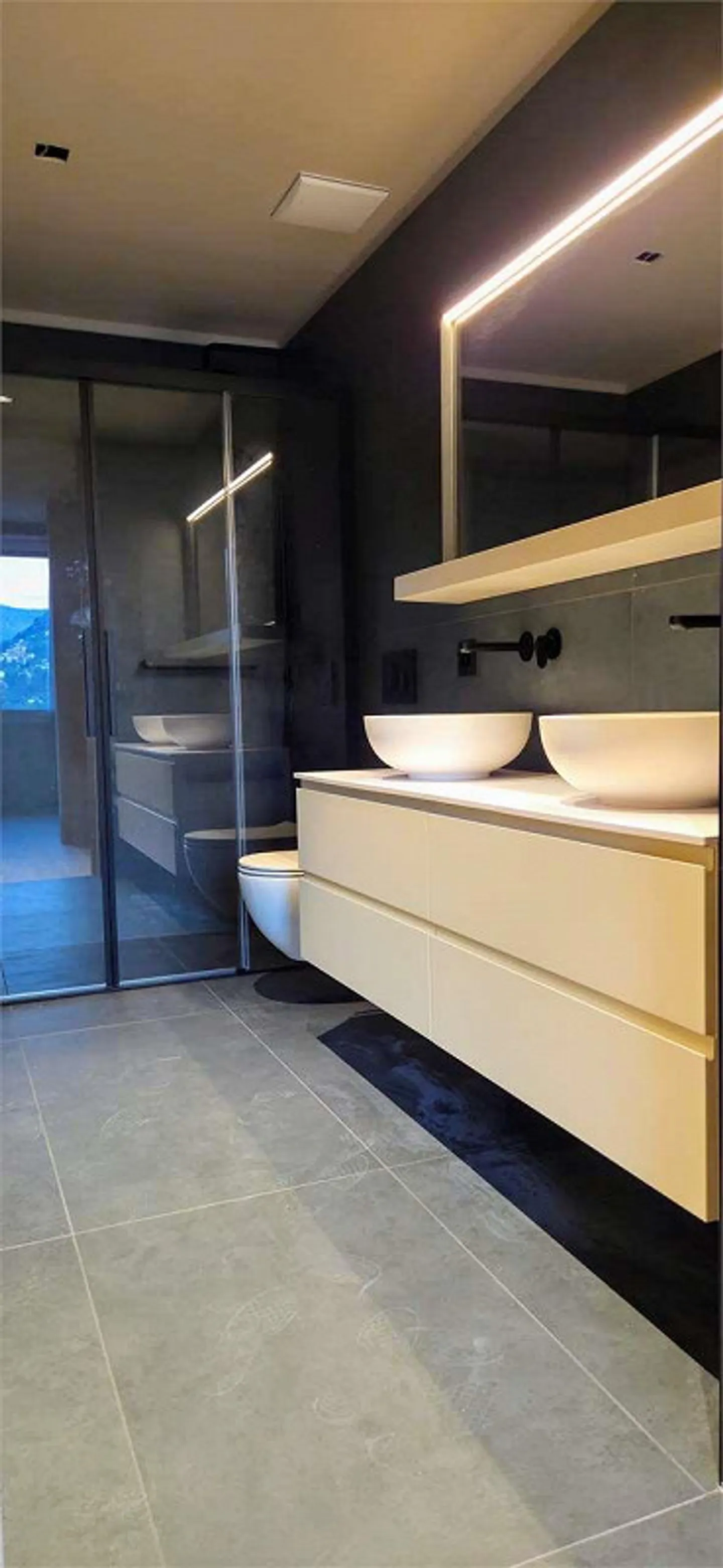 Neue Penthousewohnung mit Seeblick in Lugano - Foto 8 von 9