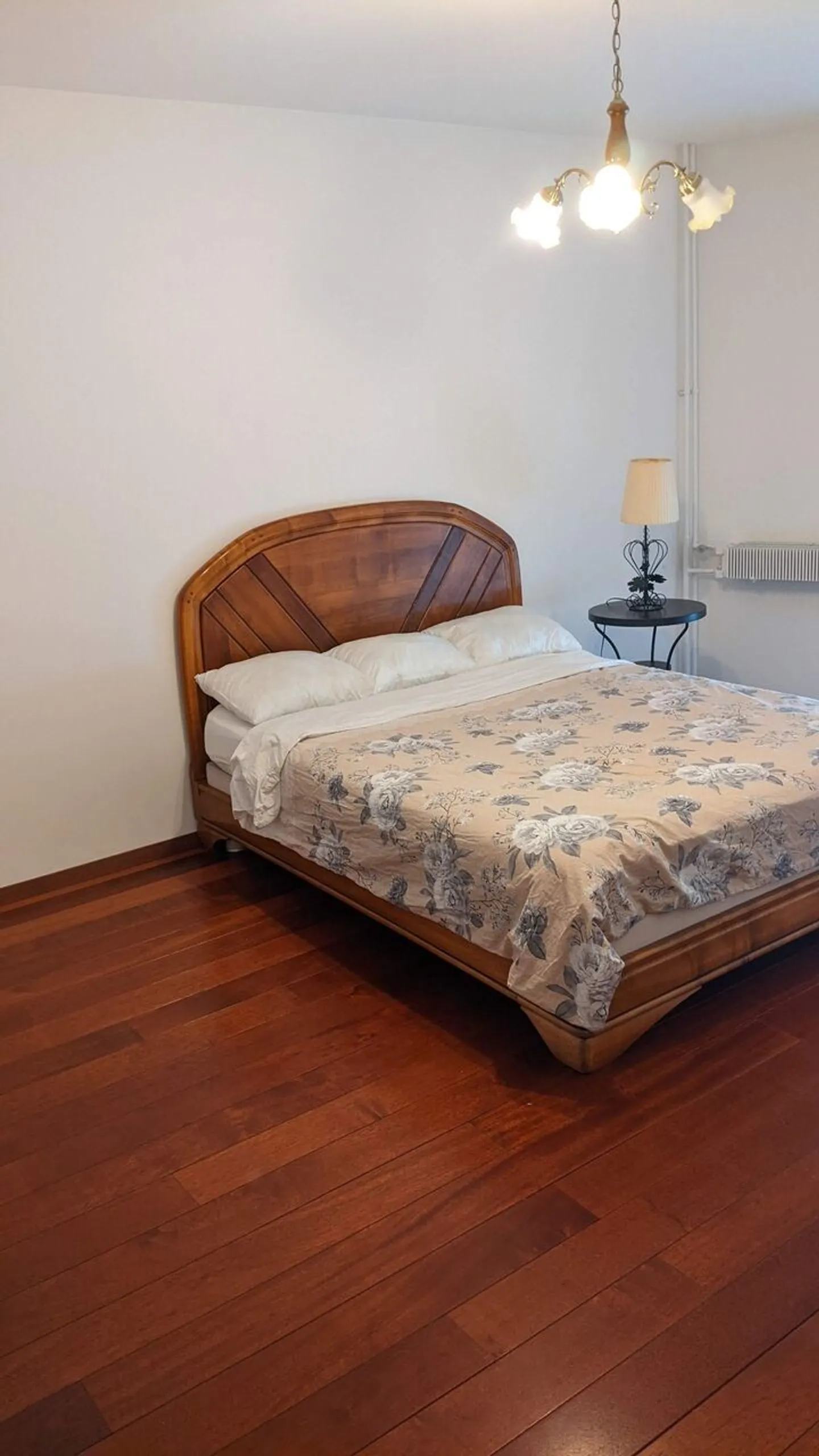 À LOUER SUPERBE APPARTEMENT - 6 PIÈCES - 155 M² GENÈVE - RIVE DROITE - À 100 M DU LAC - Photo 8 sur 13