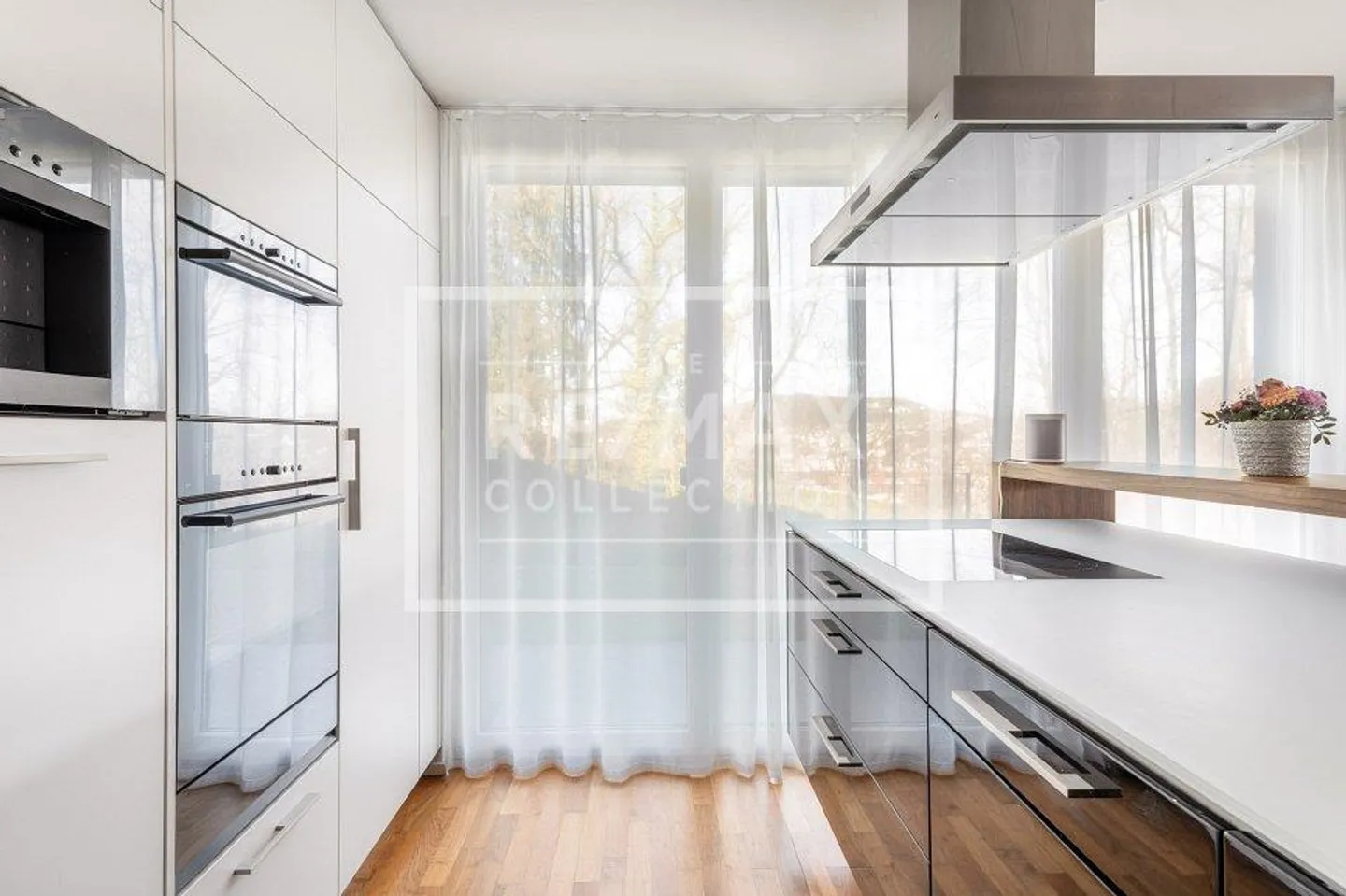 Dreamlike 3½-room apartment with lake view - Photo 9 of 13