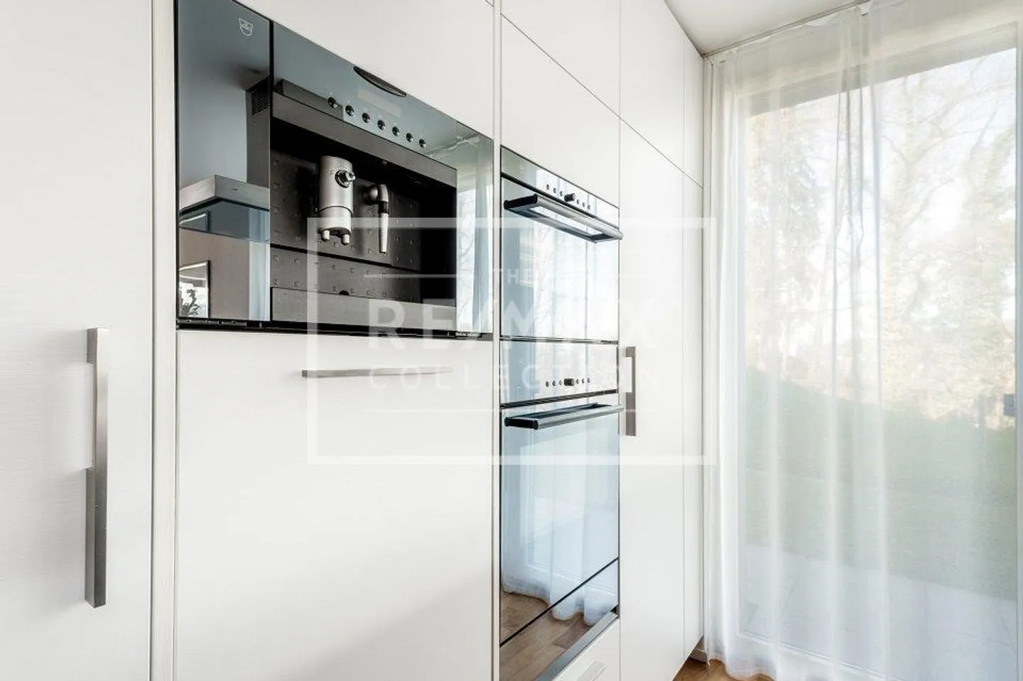 Dreamlike 3½-room apartment with lake view - Photo 10 of 13