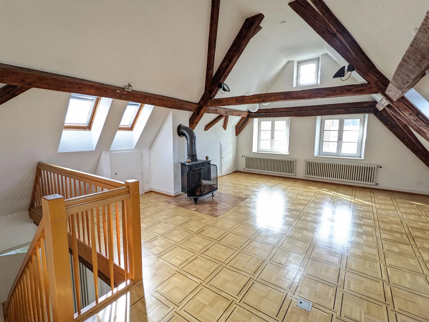 Belle maisonette de 4 pièces dans une maison à 2 familles - Photo 16 sur 19