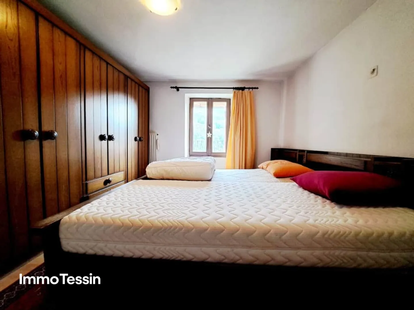 Charming Ticino House with Large Garden, Grottino & Panoramic View of the Ticino Mountains - Photo 12 of 13