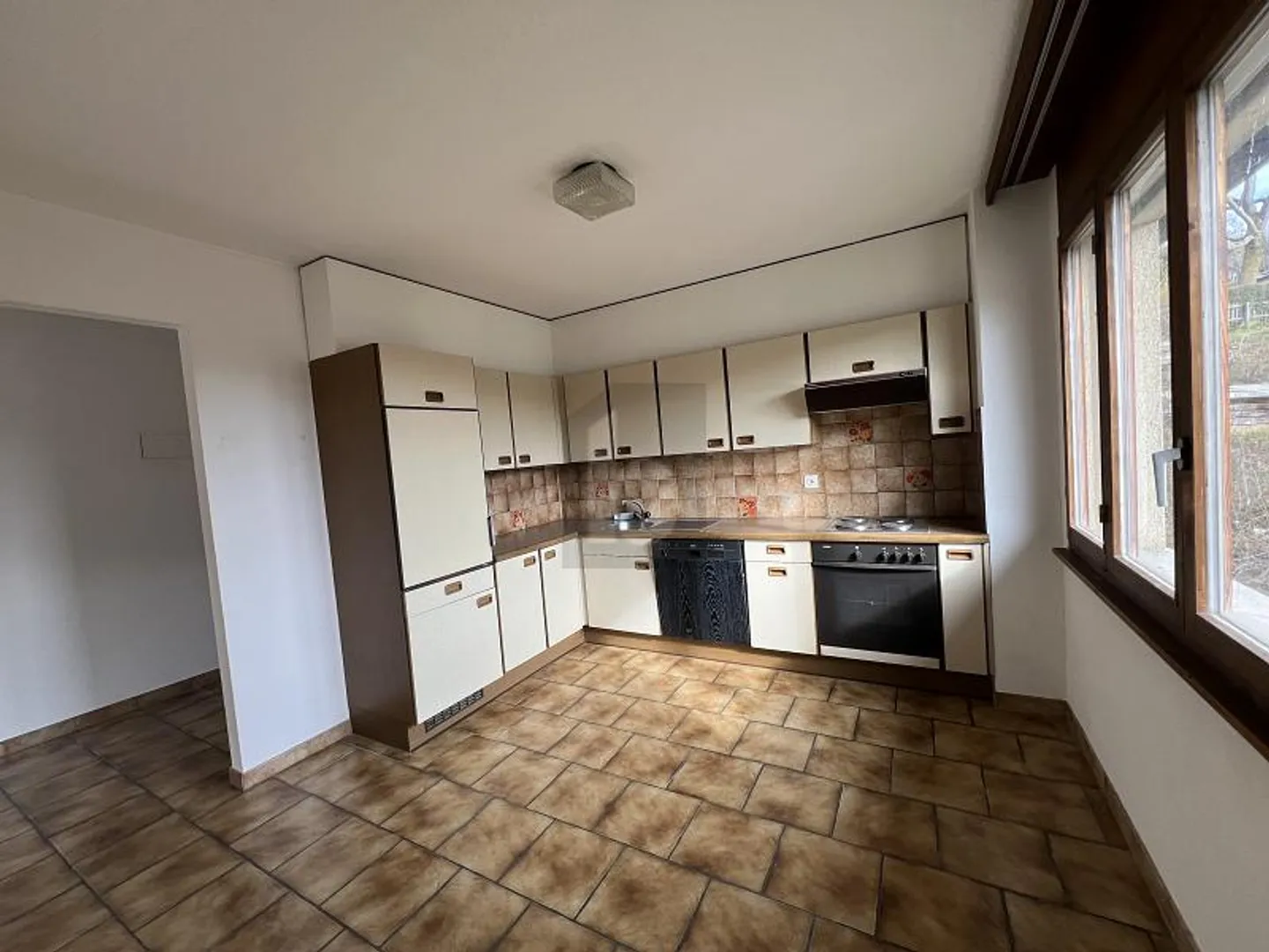 Praktische und Helle Wohnung in Chevenez - Foto 2 von 6