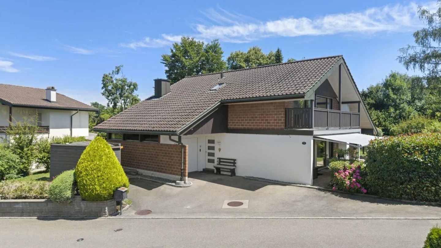 Modern, Charming Single-Family Home with Spacious Garden - Photo 1 of 12