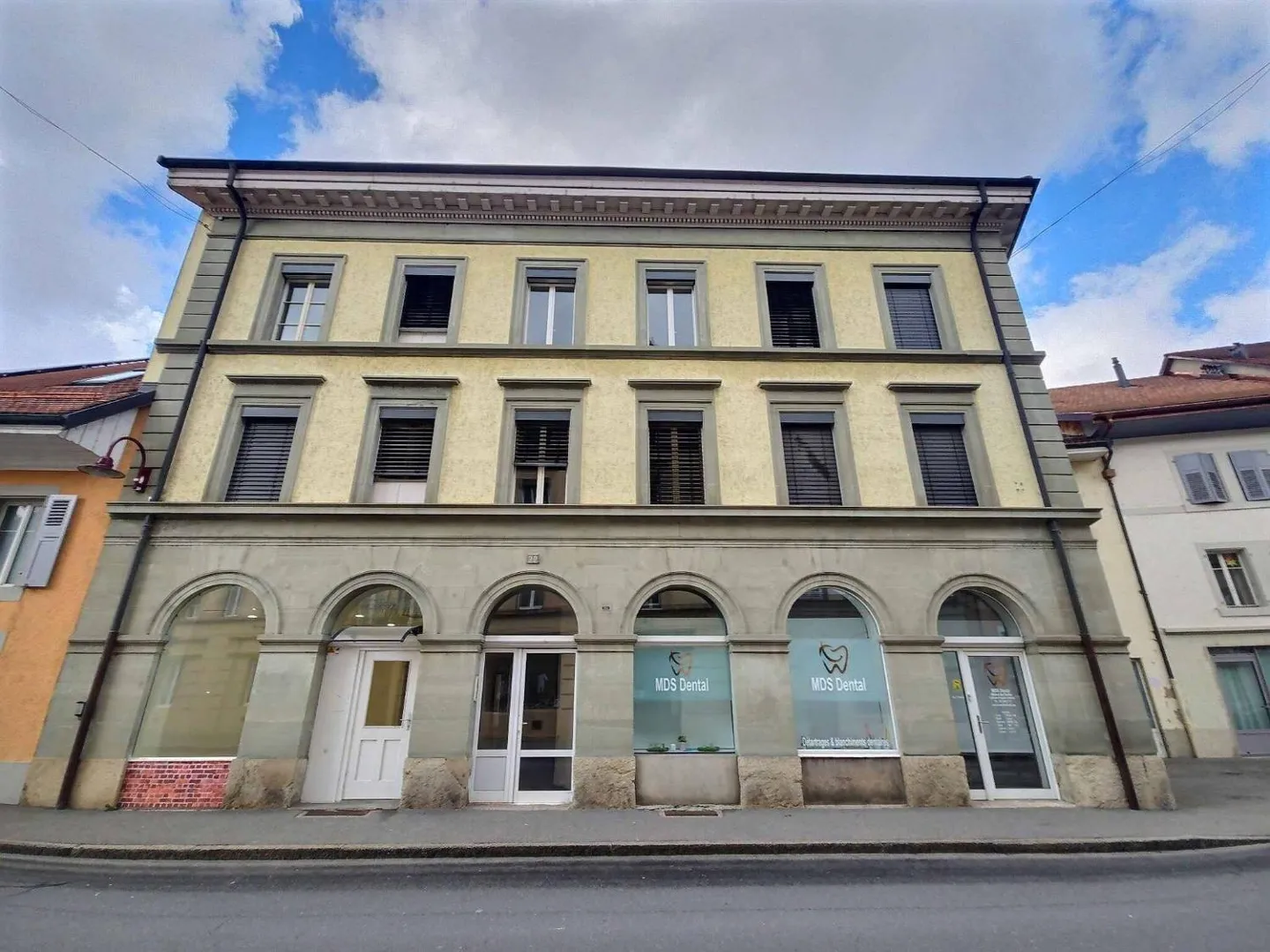 Arcade in the center of Moudon - Photo 11 of 11