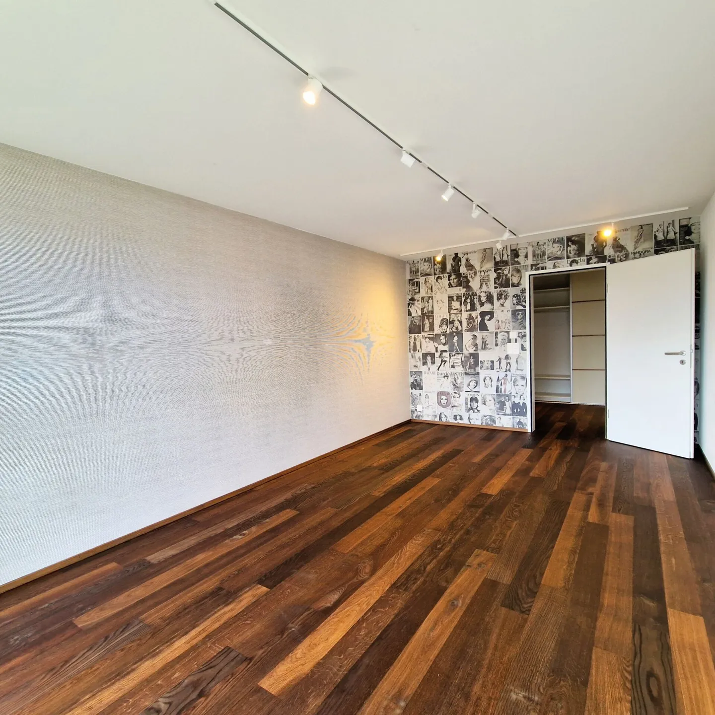 Casa a schiera moderna e spaziosa con vista panoramica - Foto 4 di 11