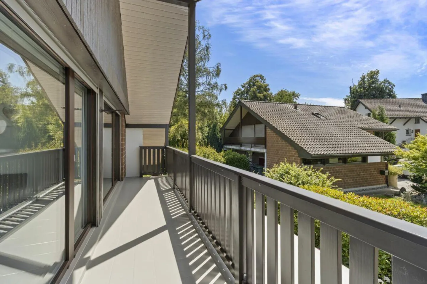 Modern, Charming Single-Family Home with Spacious Garden - Photo 10 of 12