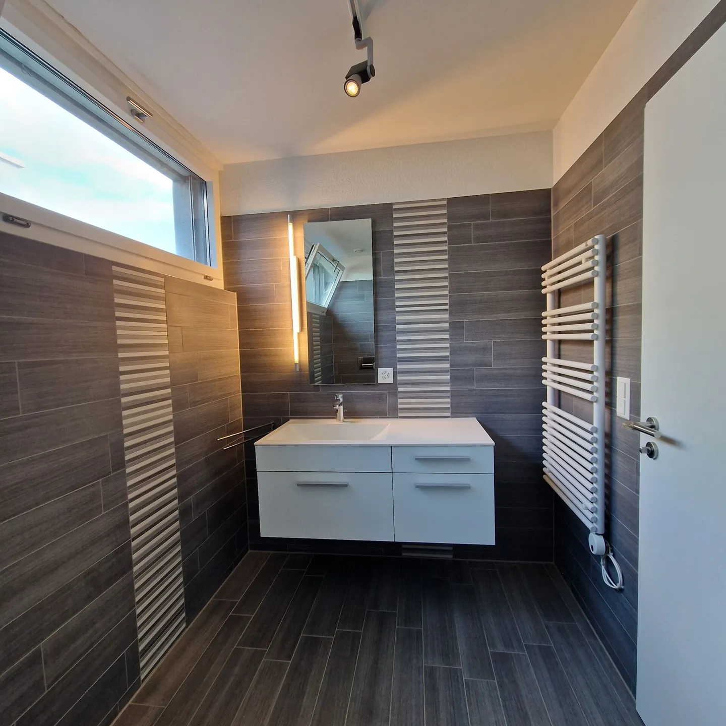 Casa a schiera moderna e spaziosa con vista panoramica - Foto 10 di 11