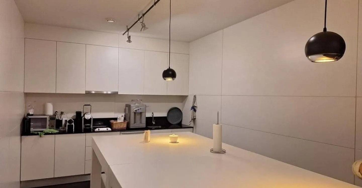 Flexible offices of 505 m2 with storage possibility - Photo 4 of 6