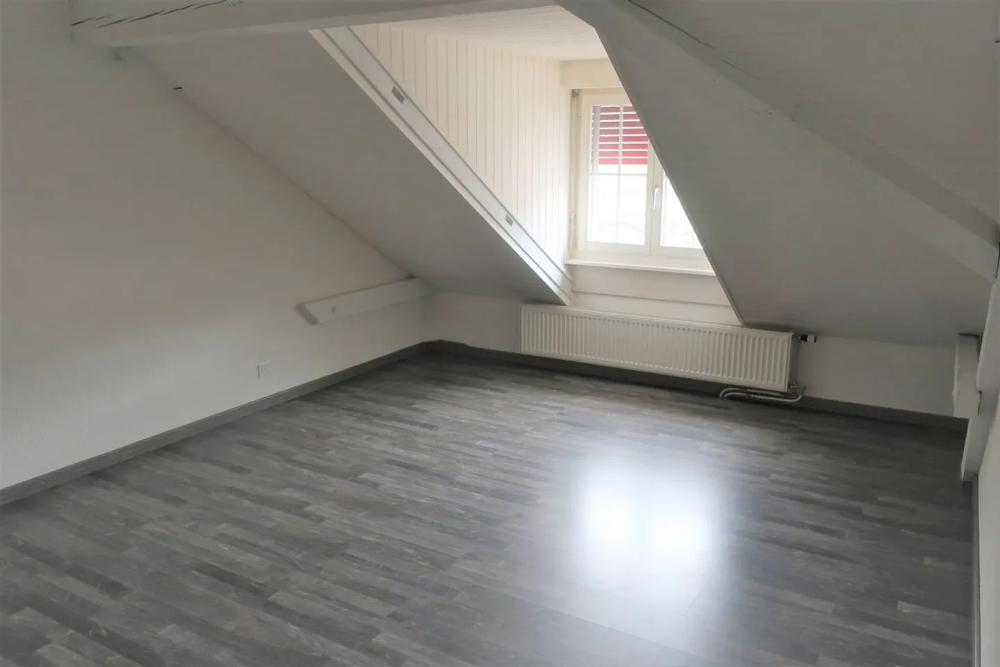 3.5 Room Apartment - Photo 3 of 6