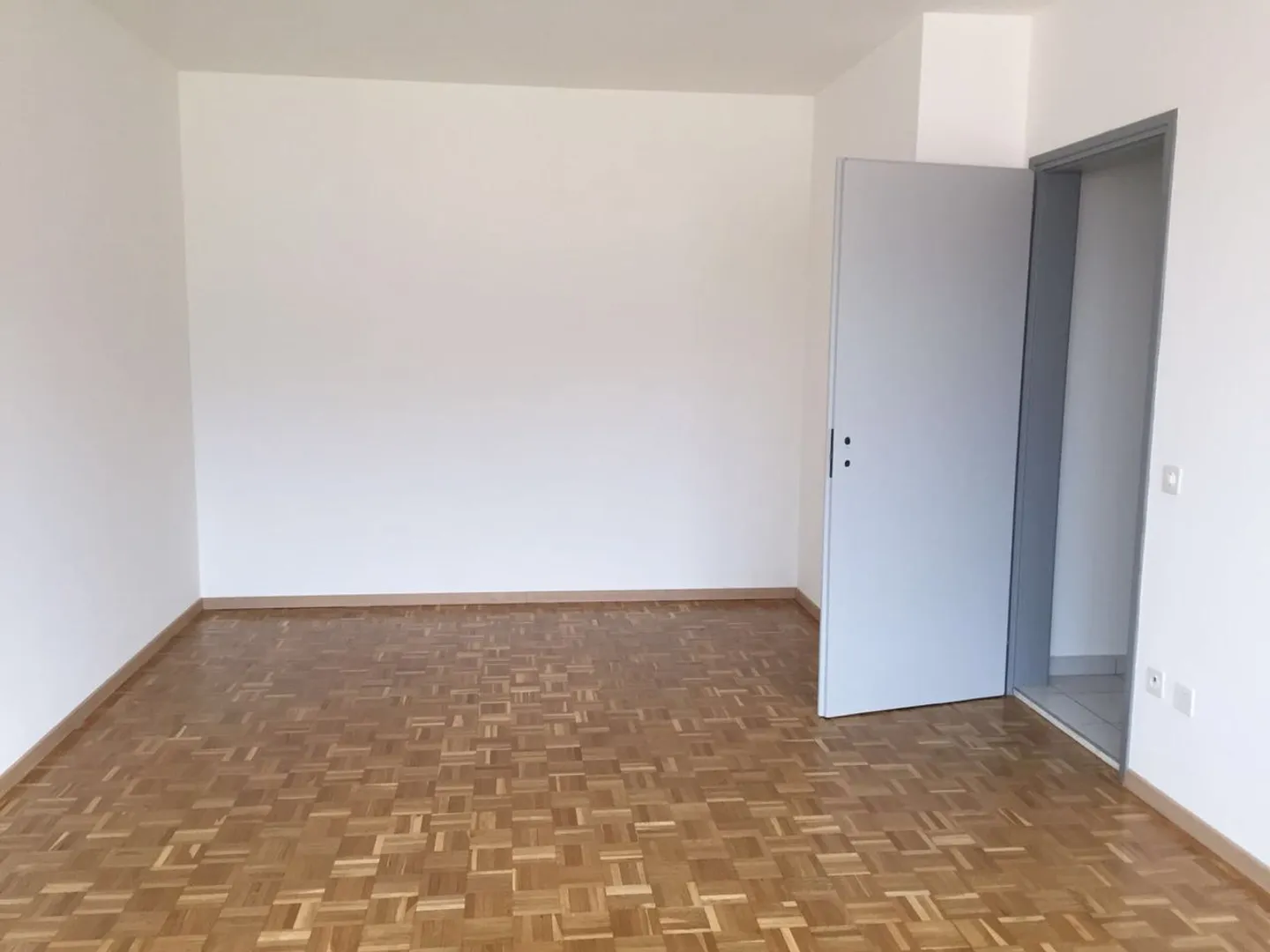 Apartment for rent - Photo 6 of 6