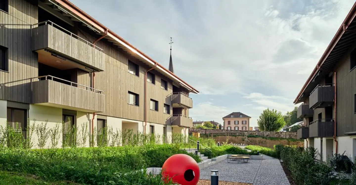 Neue 3,5-Zimmer-Wohnungen in einem ruhigen Dorf - Foto 2 von 5