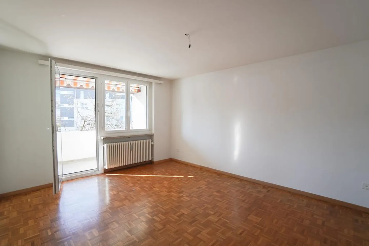 4.5-Zimmerwohnung in ruhiger Lage - ab 1. Februar 2026 - Foto 5 von 11