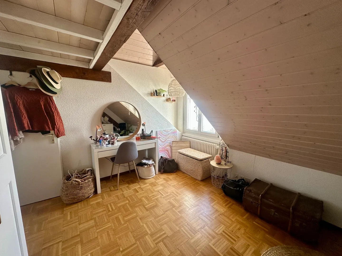 DACHGESCHOSSWOHNUNG 2 ZIMMER IN ST-PREX (VD), MÖBLIERT, BEFRISTET - Foto 5 von 10