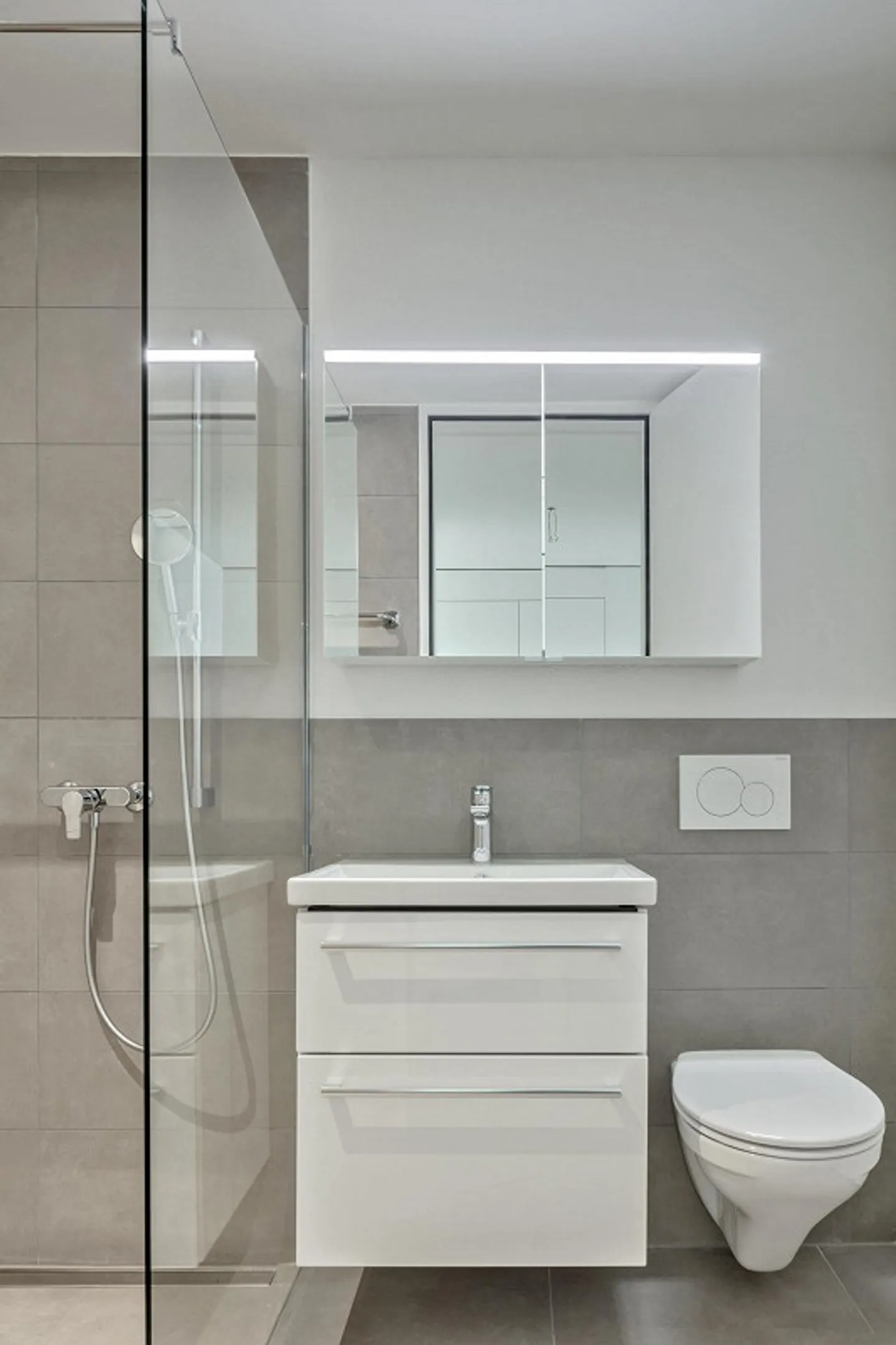 Appartement Chic & Central avec une touche urbaine ! - Photo 3 sur 8