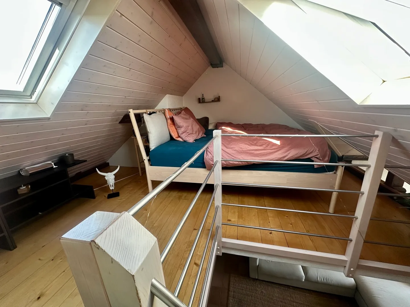DACHGESCHOSSWOHNUNG 2 ZIMMER IN ST-PREX (VD), MÖBLIERT, BEFRISTET - Foto 6 von 10