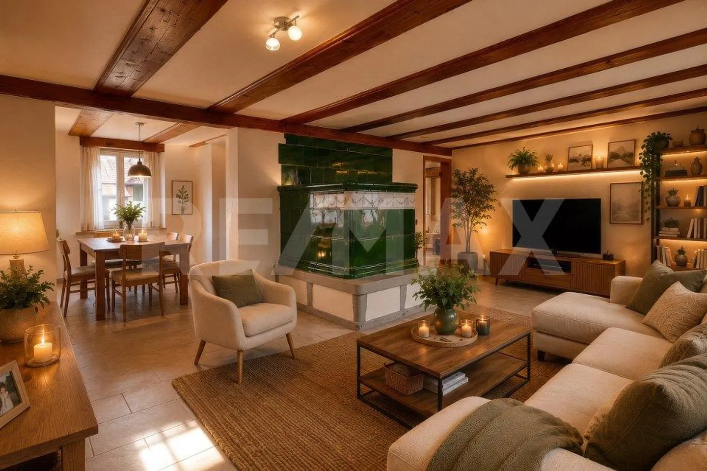 Grosszügiges Einfamilienhaus mit Schopf, Garten und viel Privatsphäre - Foto 3 von 11