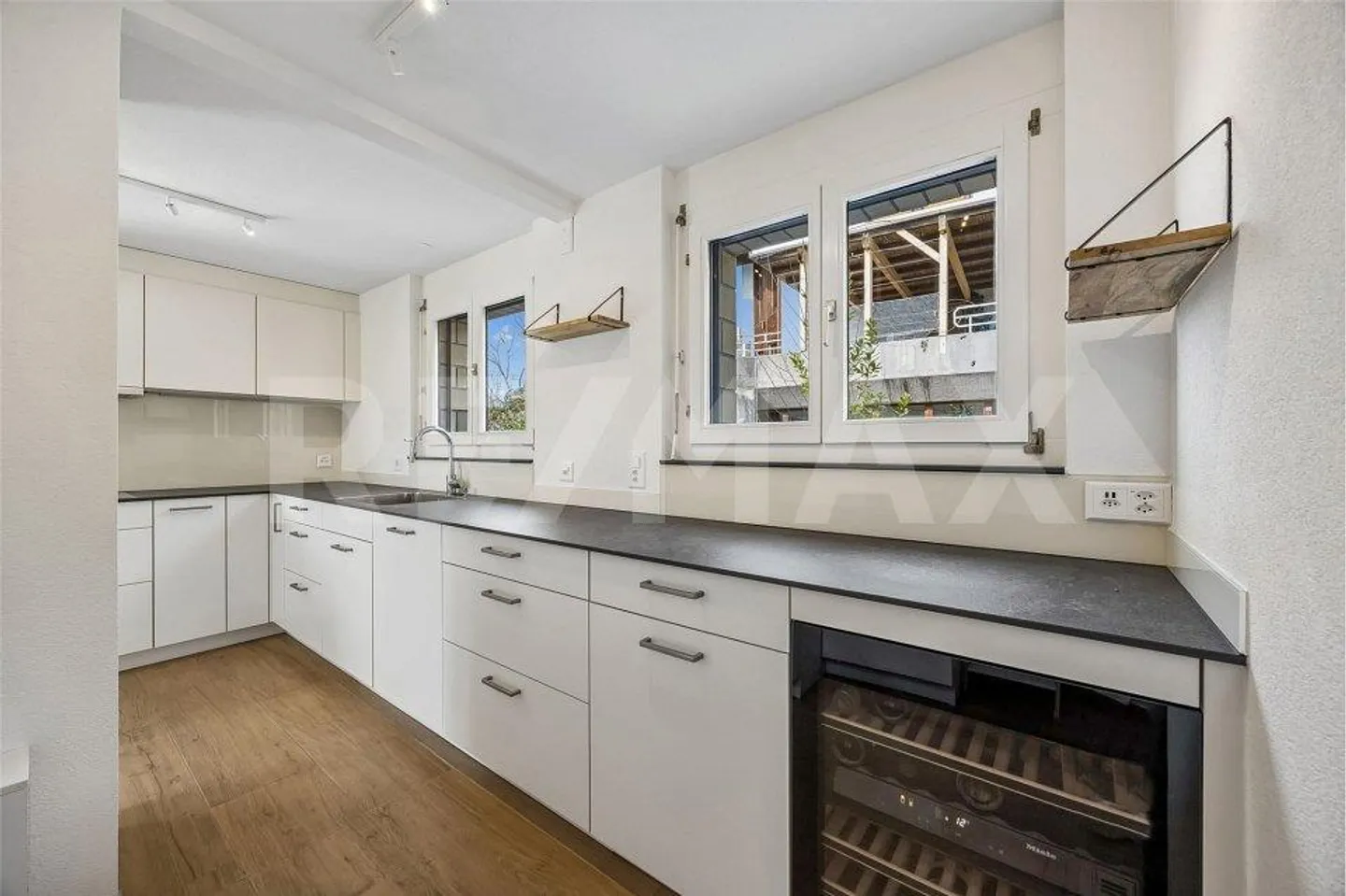 Exclusive living with holiday feeling... - Photo 5 of 13