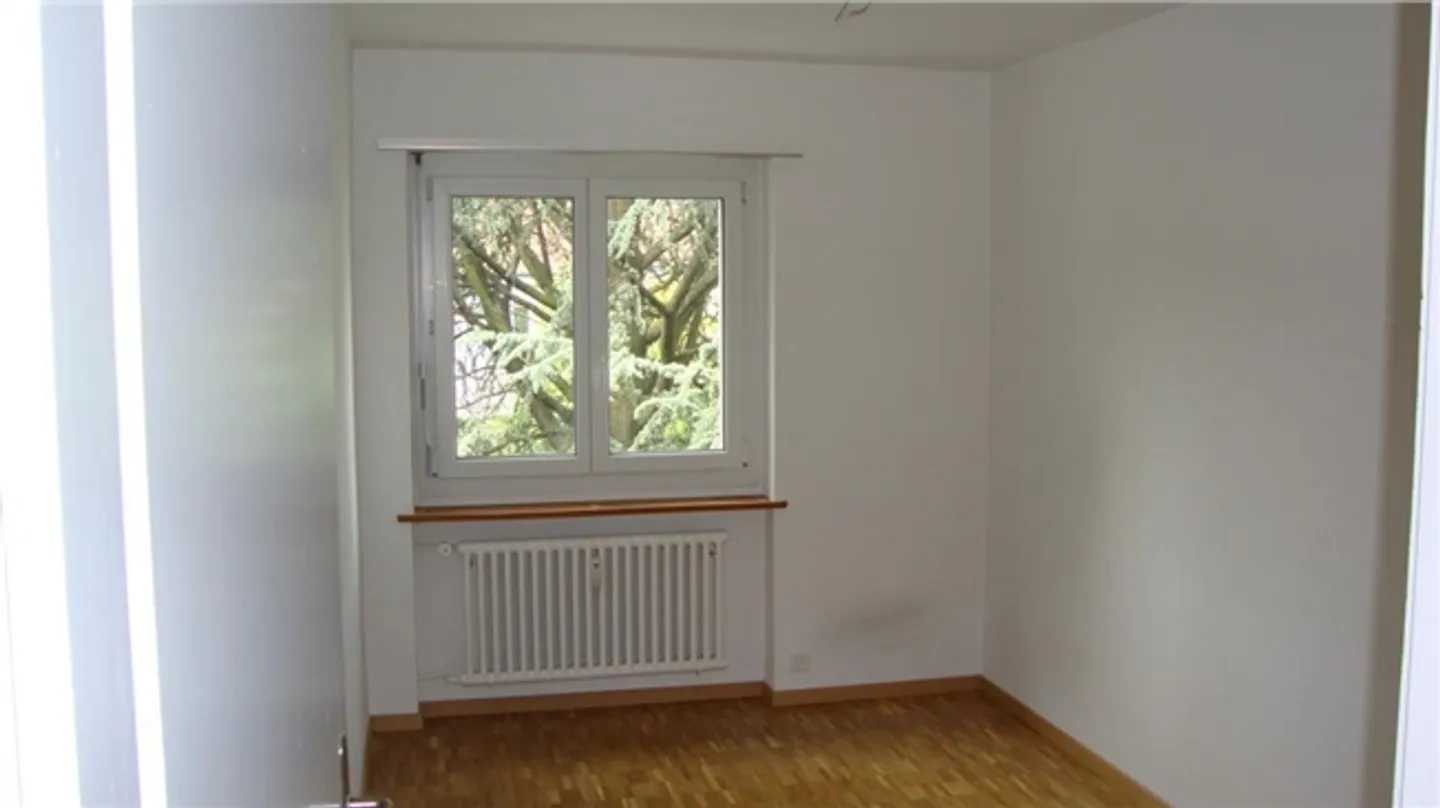 Bel appartamento 4.5 locali al 1° piano - Foto 5 di 10