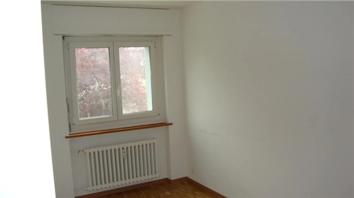 Bel appartamento 4.5 locali al 1° piano - Foto 6 di 10