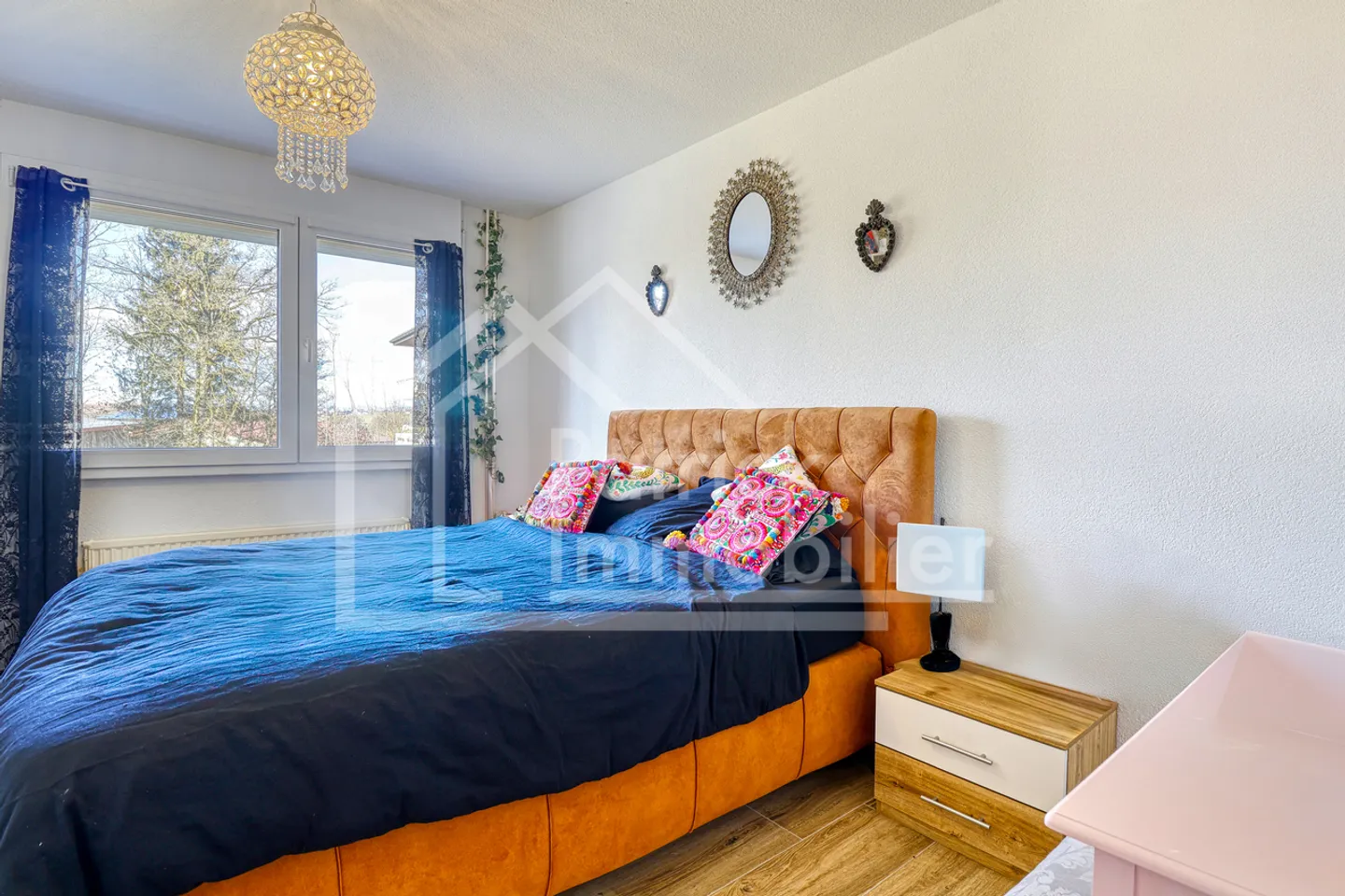 Charming 2.5-room apartment on the 1st floor with balcony - Photo 6 of 11