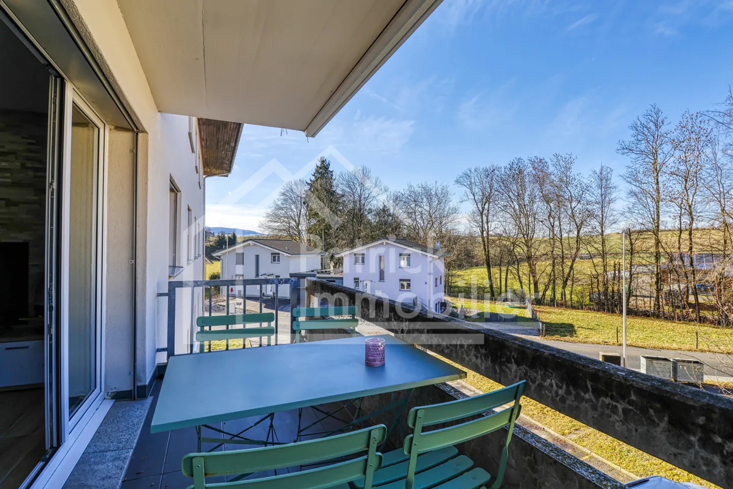 Charming 2.5-room apartment on the 1st floor with balcony - Photo 7 of 11