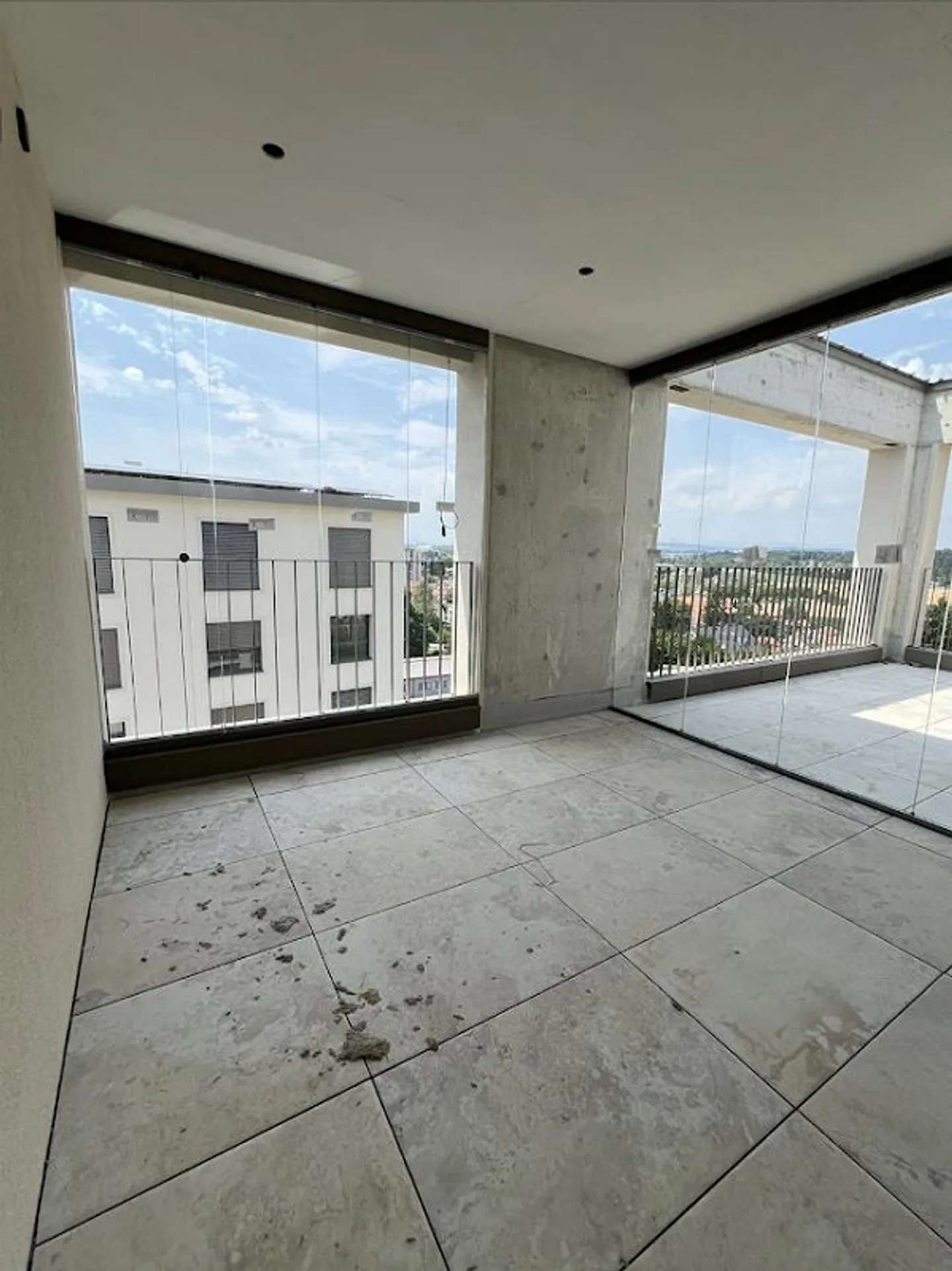Luxus Attika Wohnung mit Aussicht - Foto 5 von 15