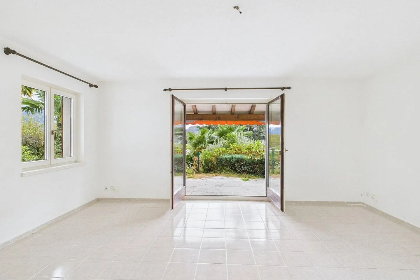 Appartamento Incantevole con Giardino - Foto 5 di 14