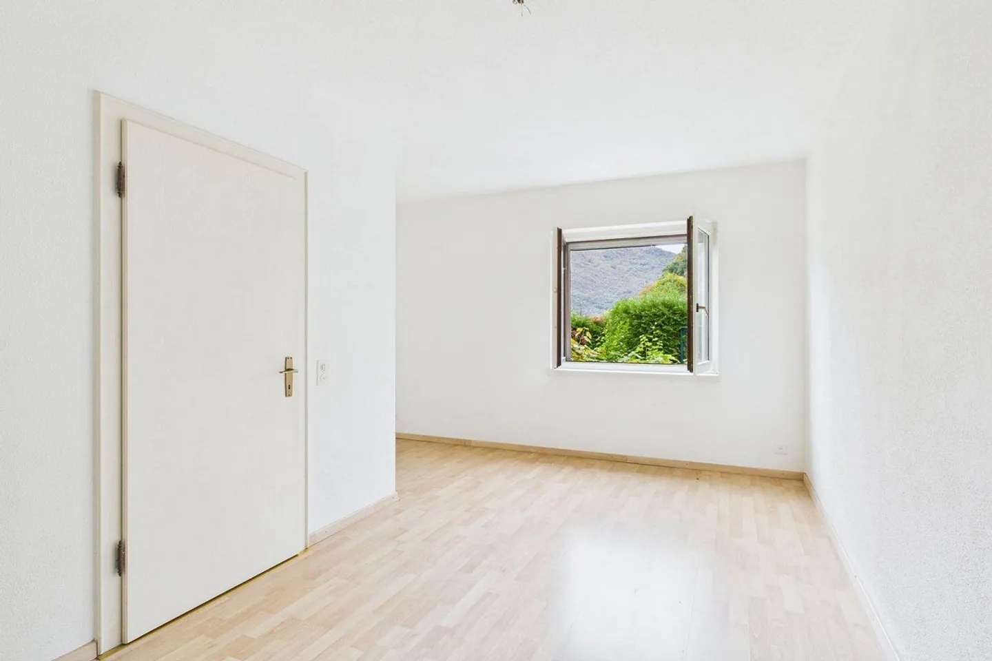 Appartamento Incantevole con Giardino - Foto 8 di 14