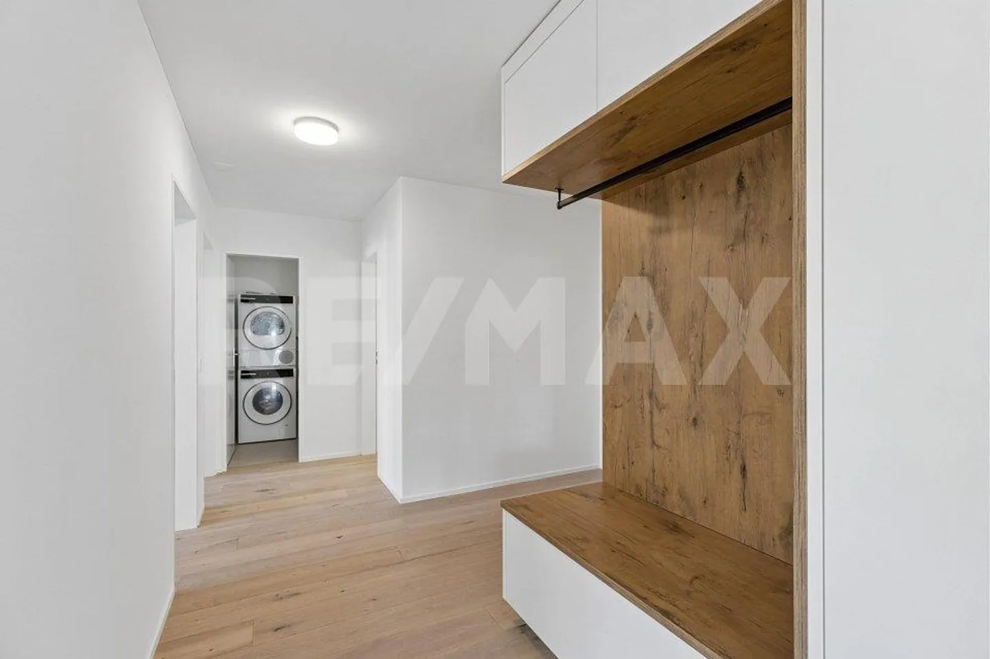 Appartement 4½ pièces entièrement modernisé avec style - Photo 8 sur 13