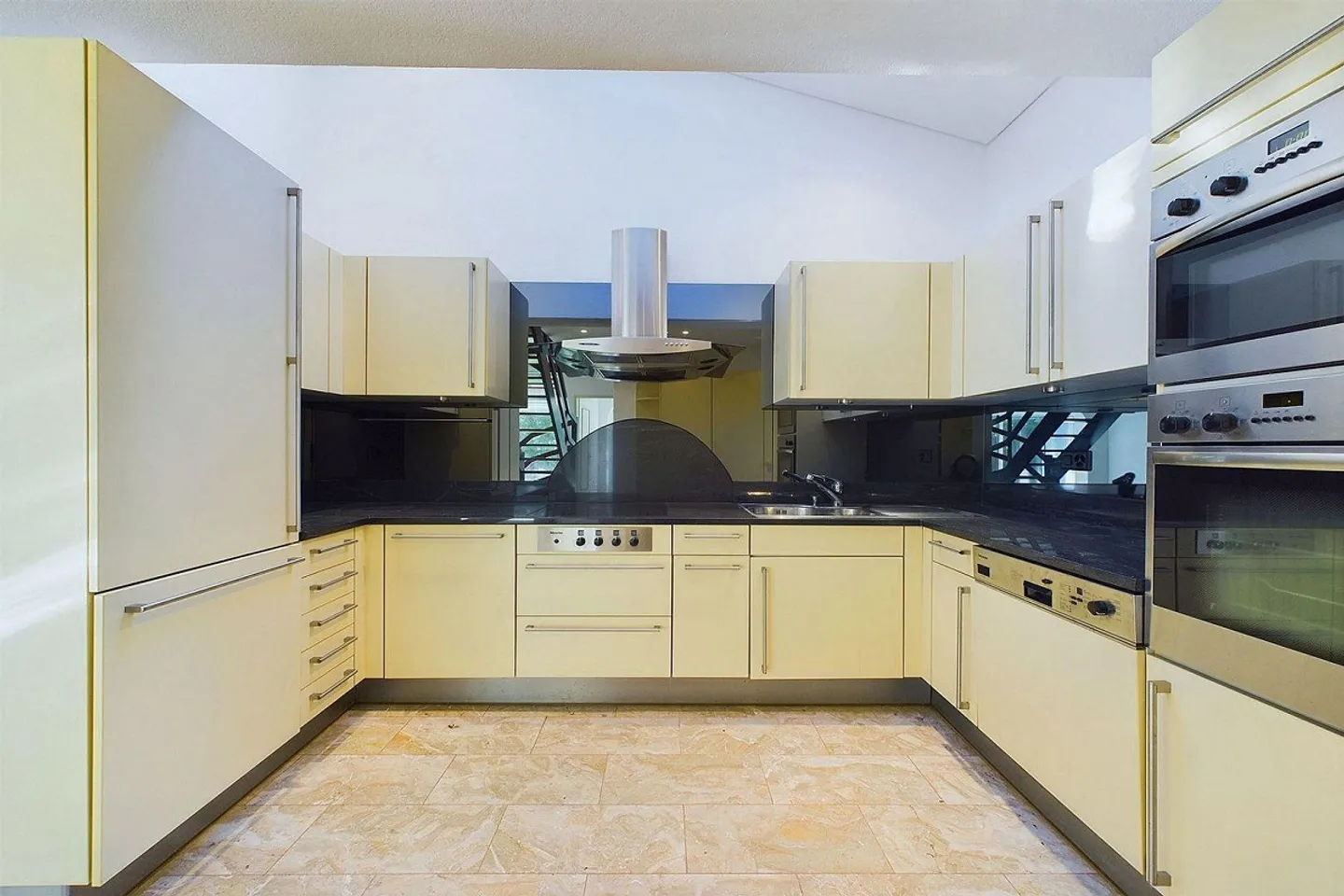 Figino - Beautiful, characterful house in a dream location by the lake... - Photo 15 of 30