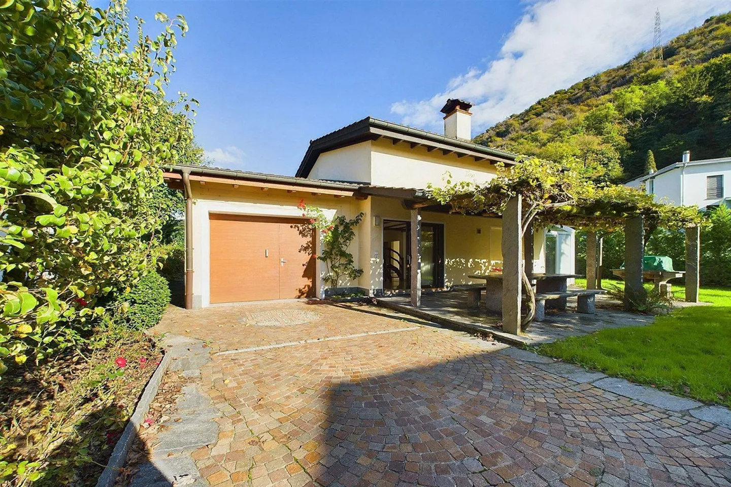 Figino - Beautiful, characterful house in a dream location by the lake... - Photo 6 of 30