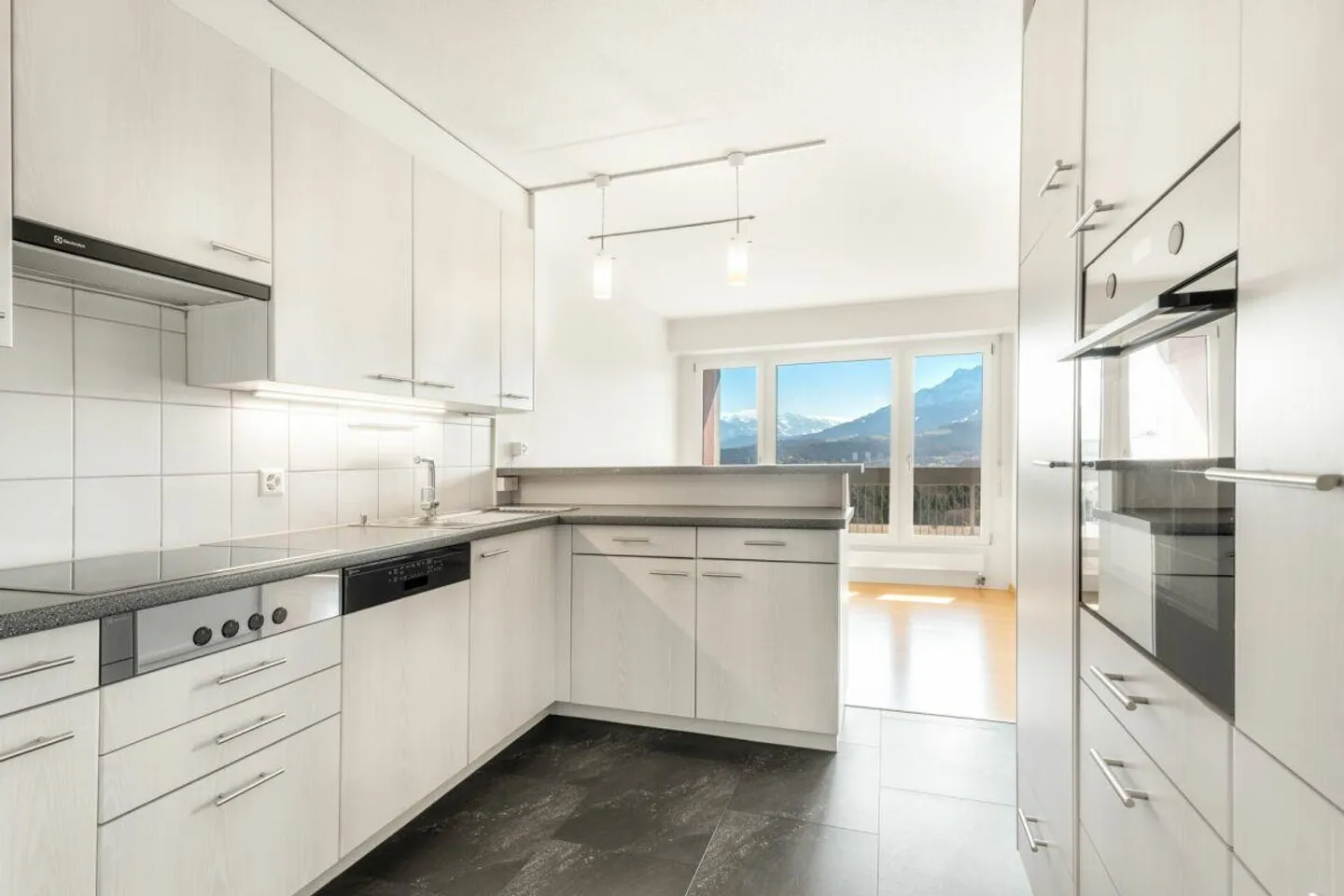 Appartamento attico duplex di 4,5 stanze - Foto 7 di 24