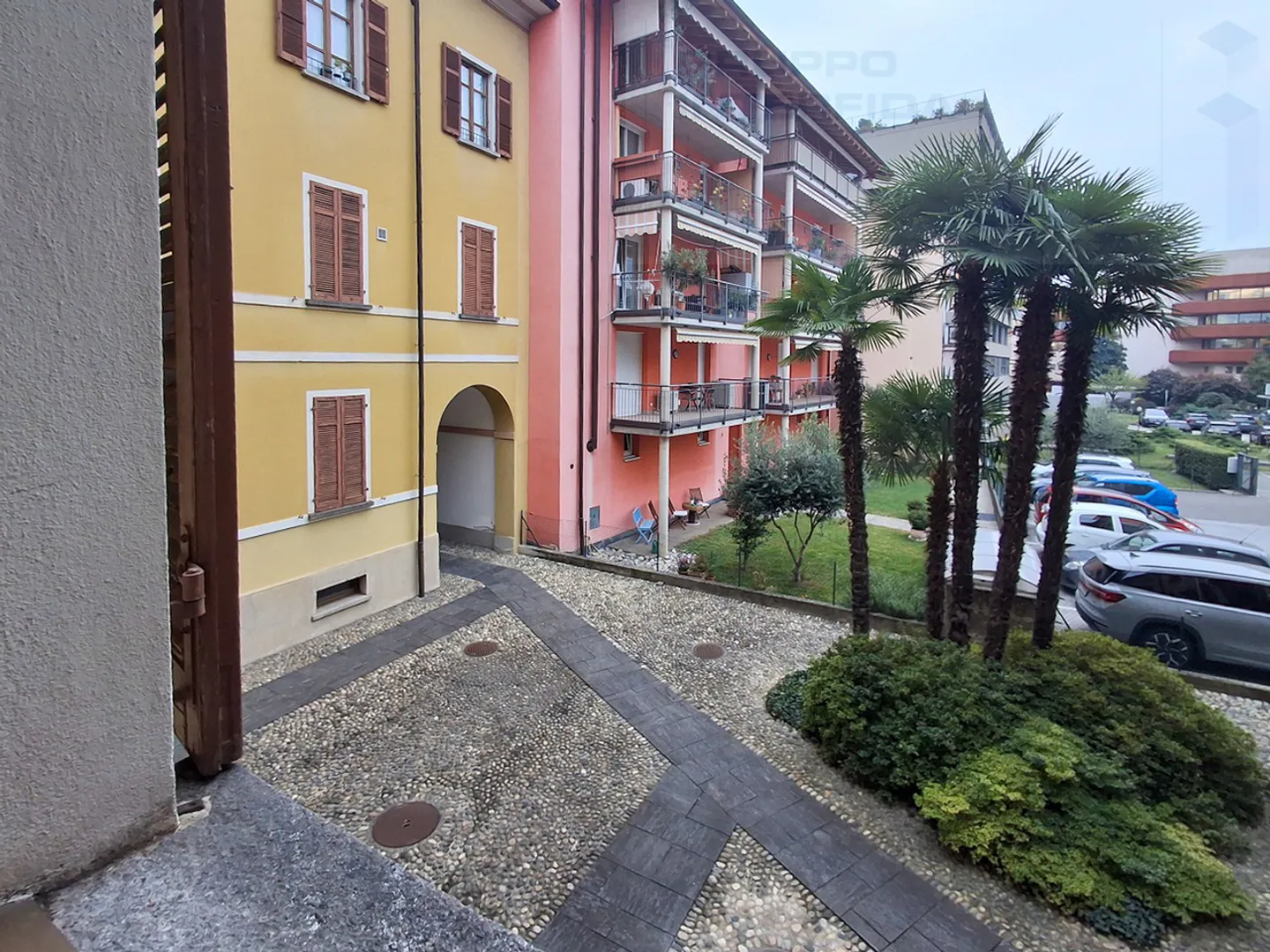 Luminoso monolocale in un tranquillo cortile - Foto 1 di 5