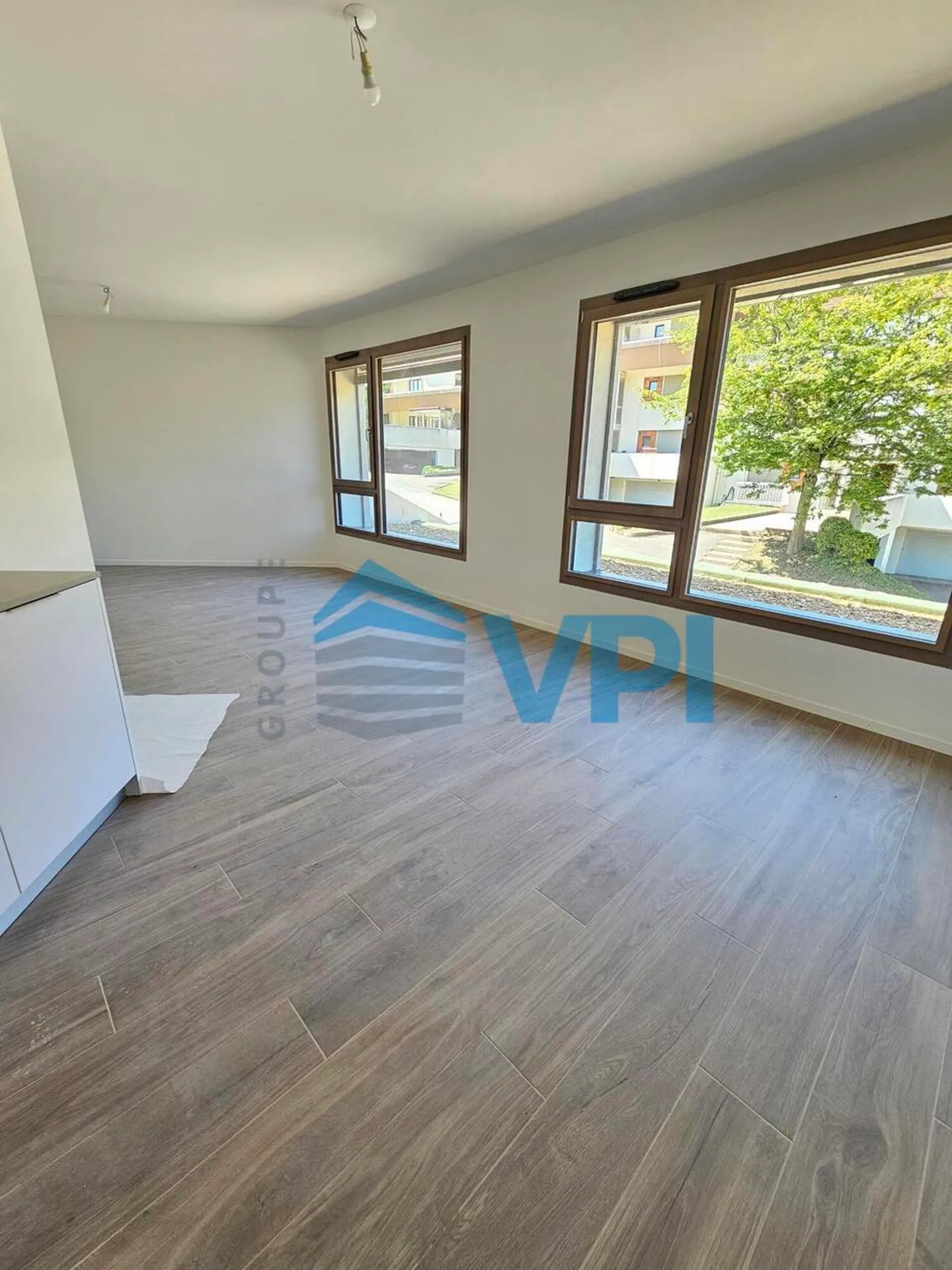 For rent fully new studio in Bernex - Photo 5 of 6