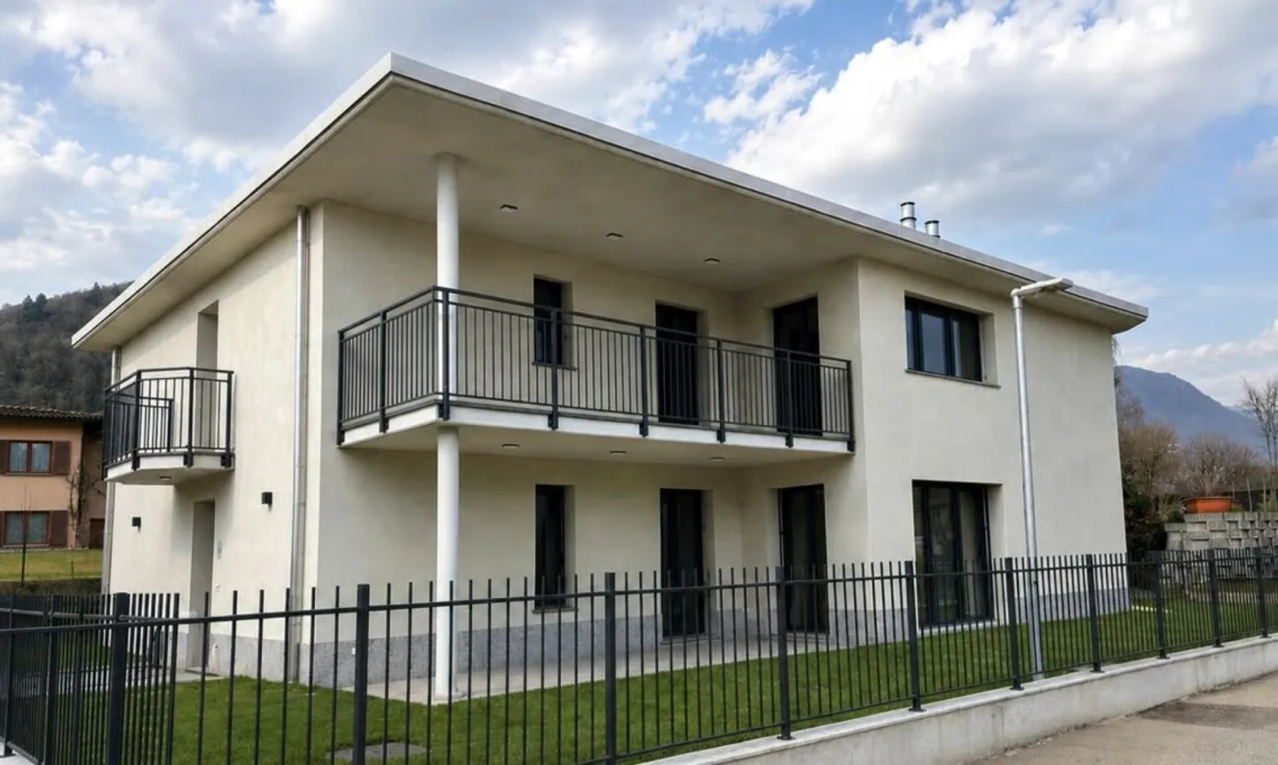 MODERNO ATTICO A NOVAGGIO - Photo 5 of 6