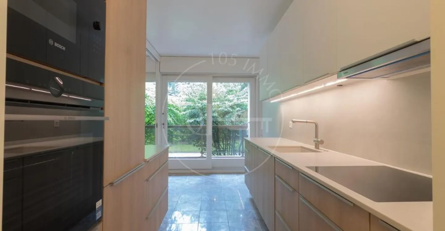 Exclusive: Renovated Apartment in a Privileged Environment - Photo 2 of 4