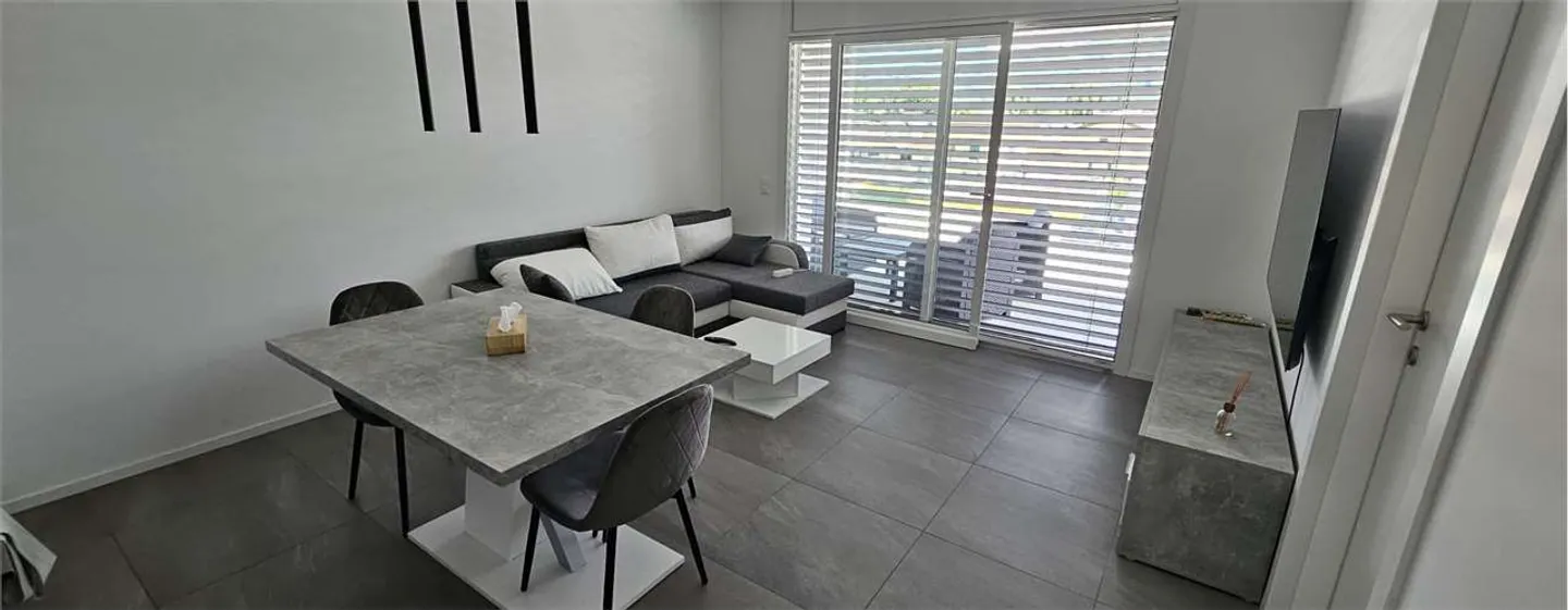 Apartment with 2.5 rooms for rent - Photo 1 of 1