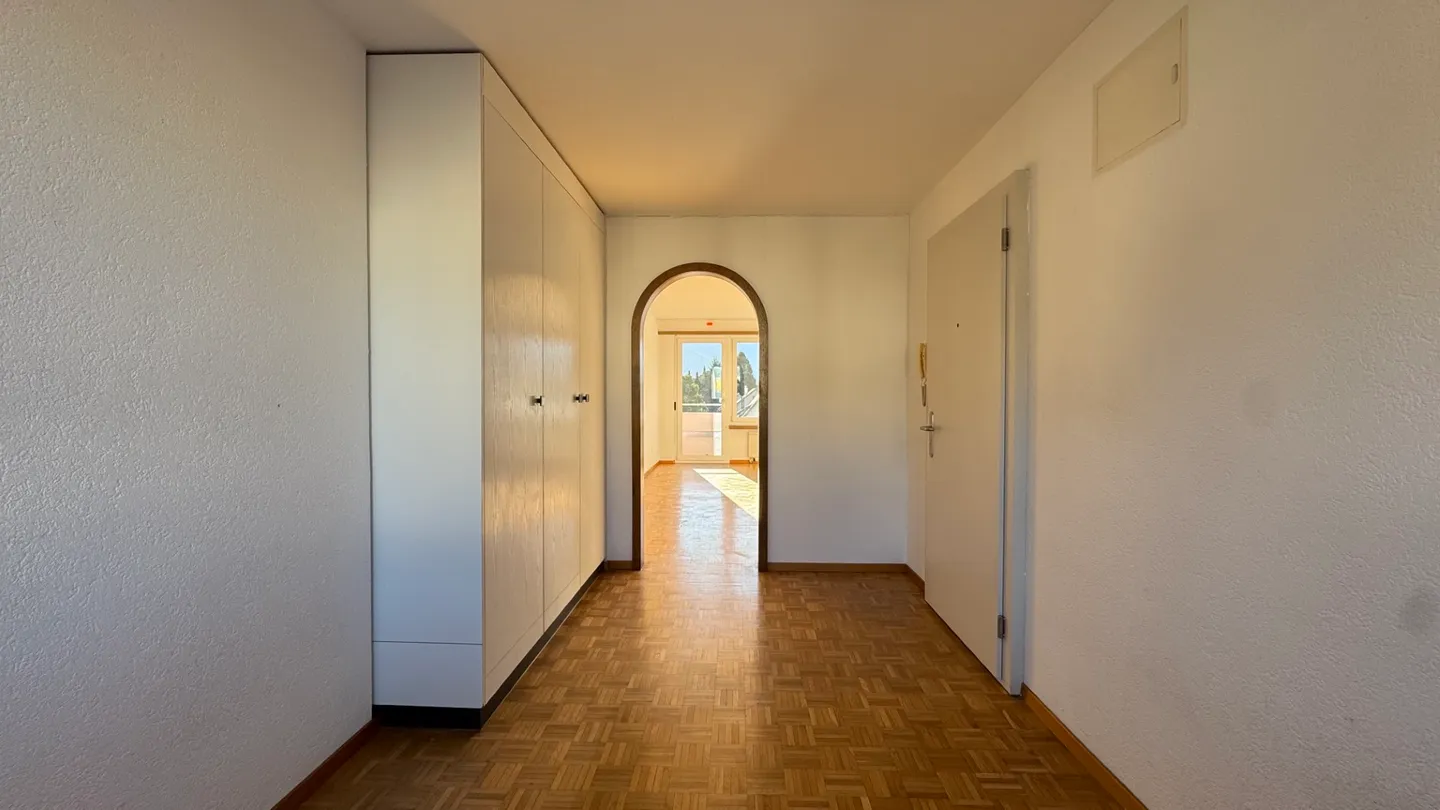 Appartamento soleggiato in posizione adatta alle famiglie - Foto 5 di 9