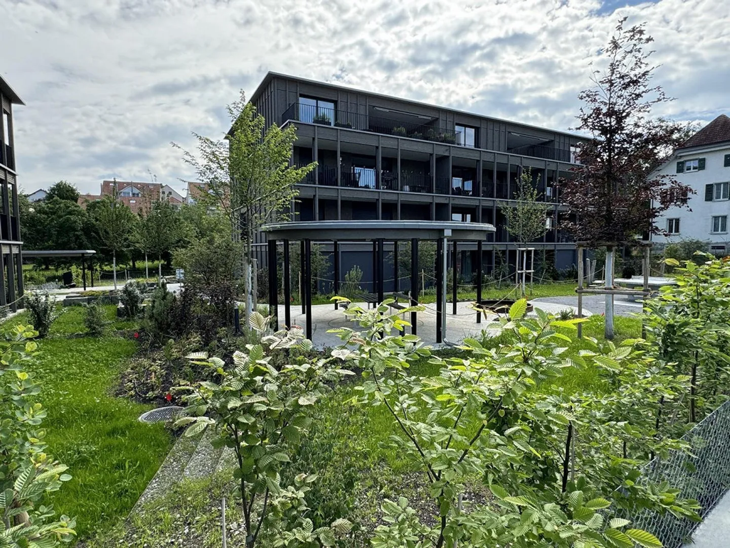 grosszügige 3.5 Zimmer-Garten-Wohnung mit privaten Gartenanteil - Foto 9 von 9