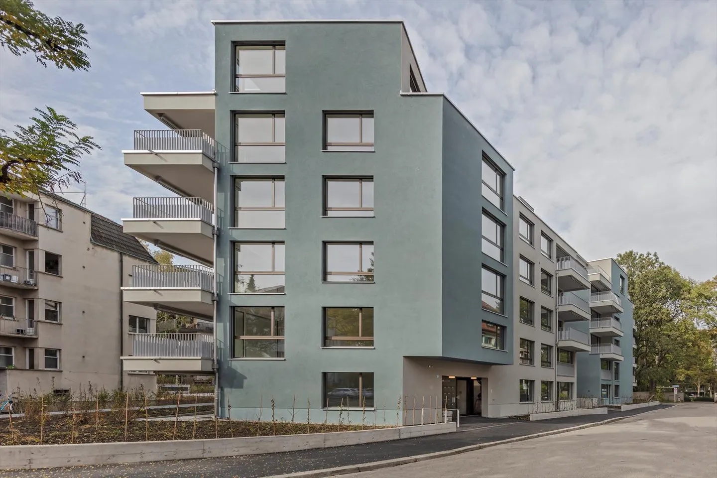 Motorradplatz zu vermieten - Foto 1 von 2