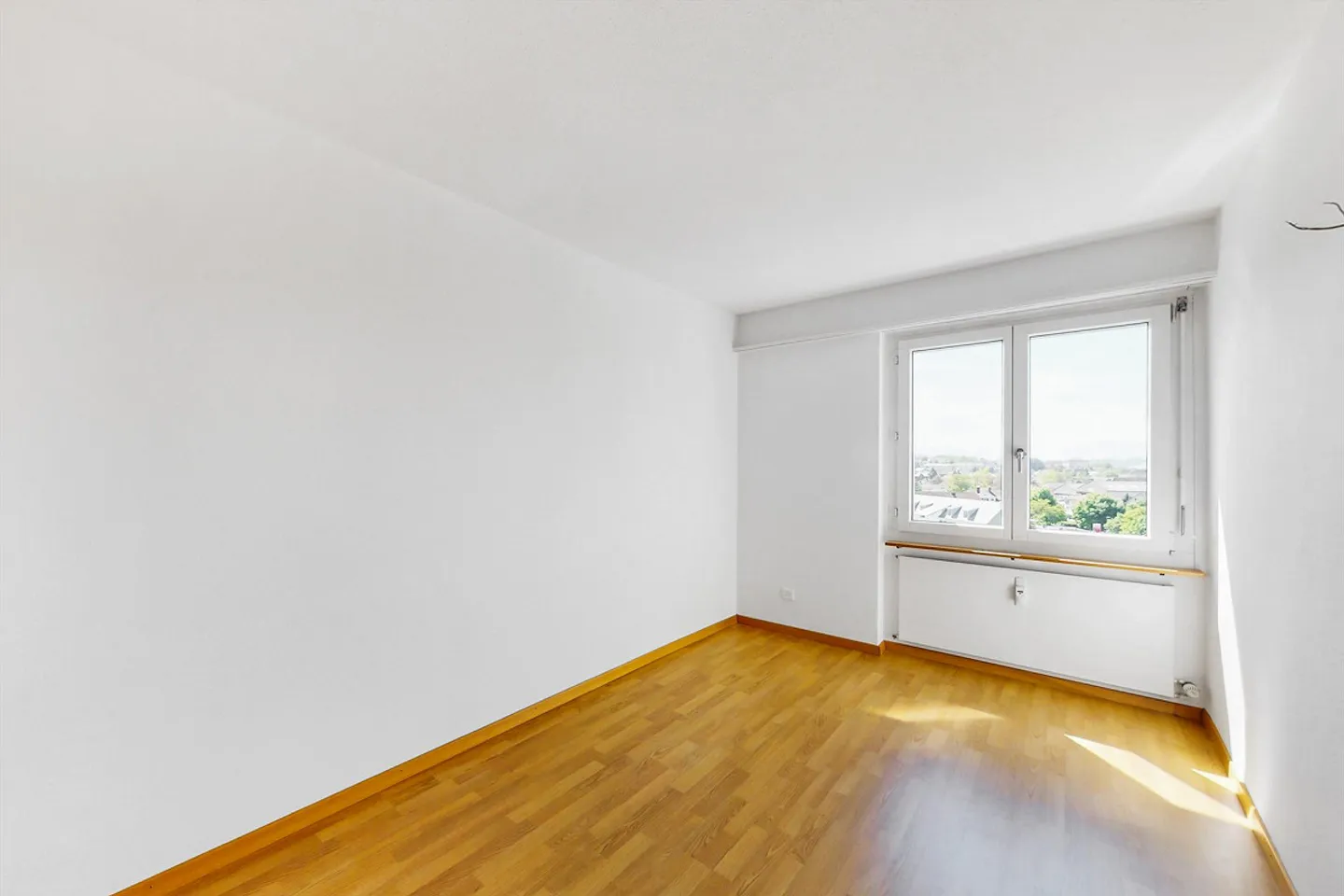 Beautiful apartment with a view / on the top floor - Photo 8 of 13