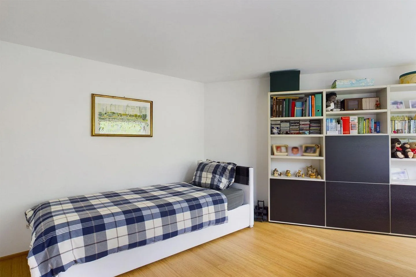 Elegante Villa mit Panoramablick - Foto 16 von 26