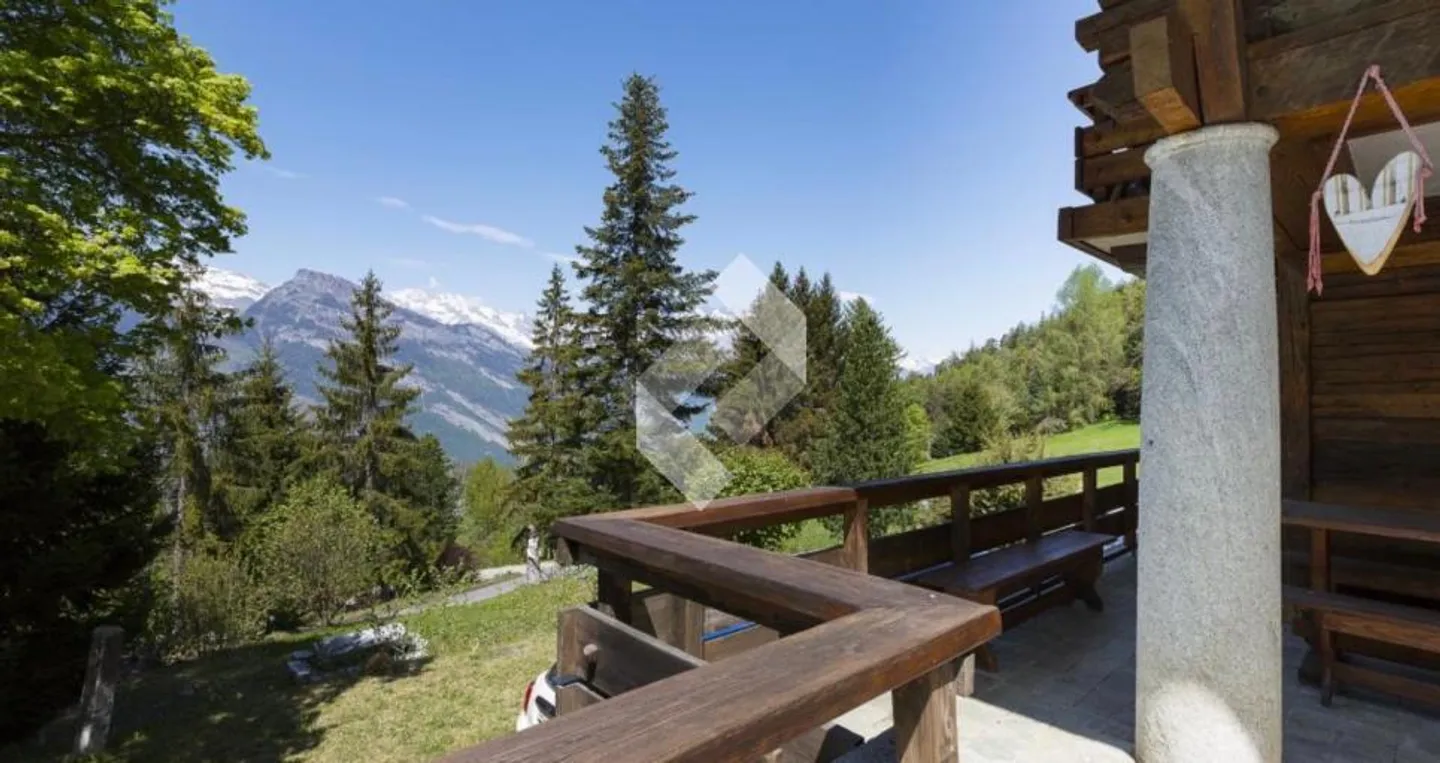 Magnifico Chalet nel Cuore della Natura, Vendita a Stranieri e Seconda Casa Consentita - Foto 5 di 13